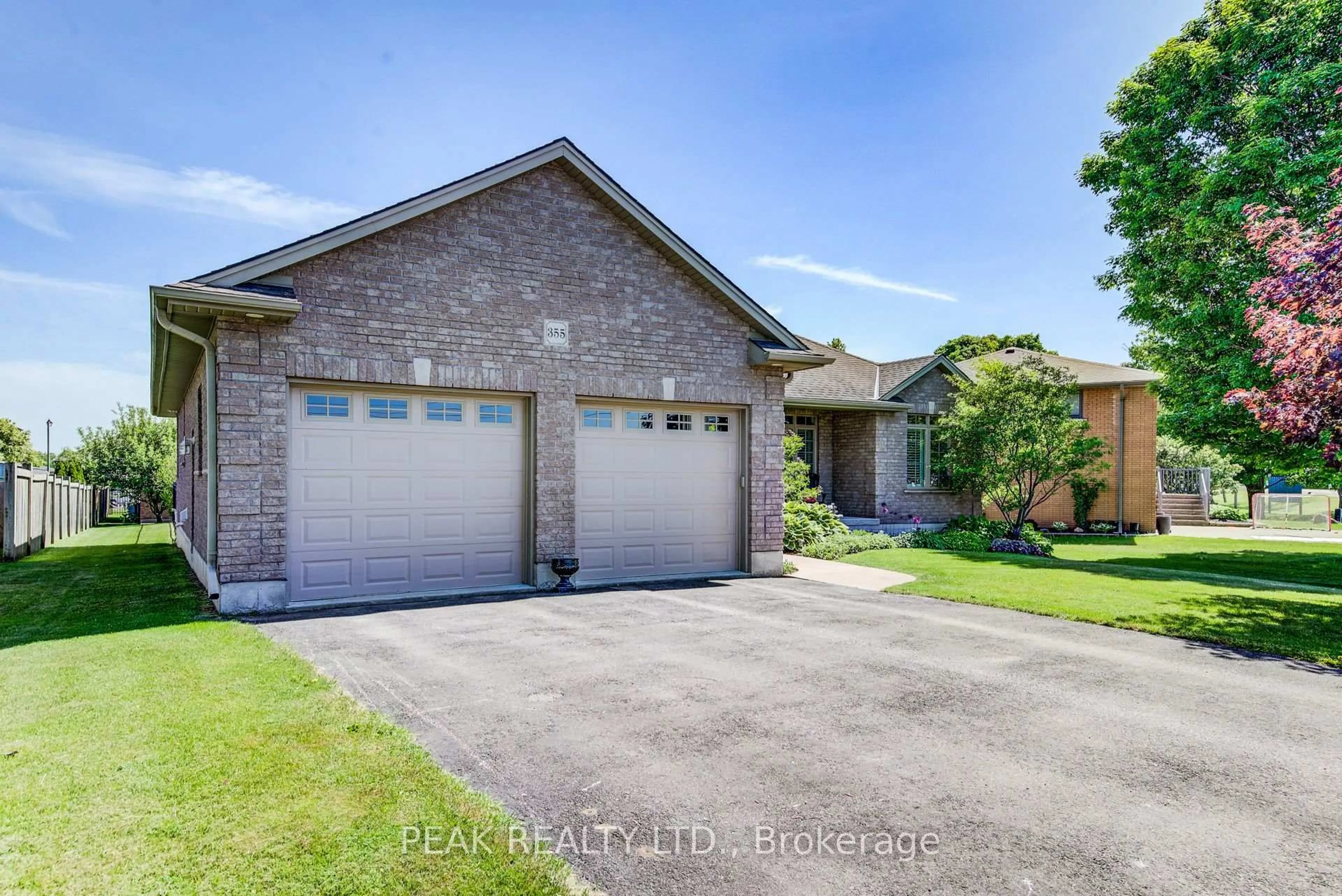 Home with brick exterior material, street for 355 Woodstock St, East Zorra-Tavistock Ontario N0B 2R0