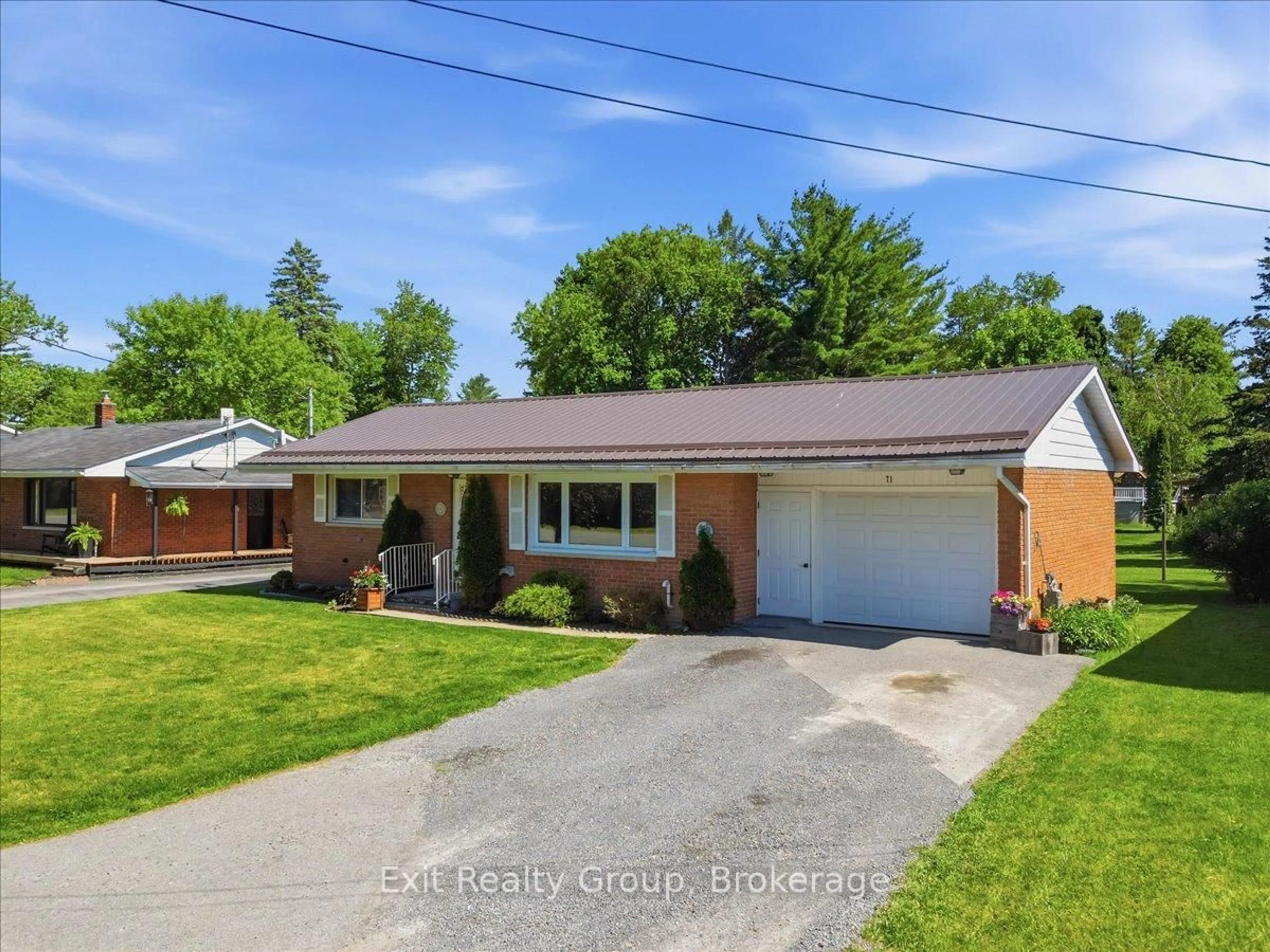 Home with brick exterior material, street for 71 Elizabeth St, Stirling Ontario K0K 3E0