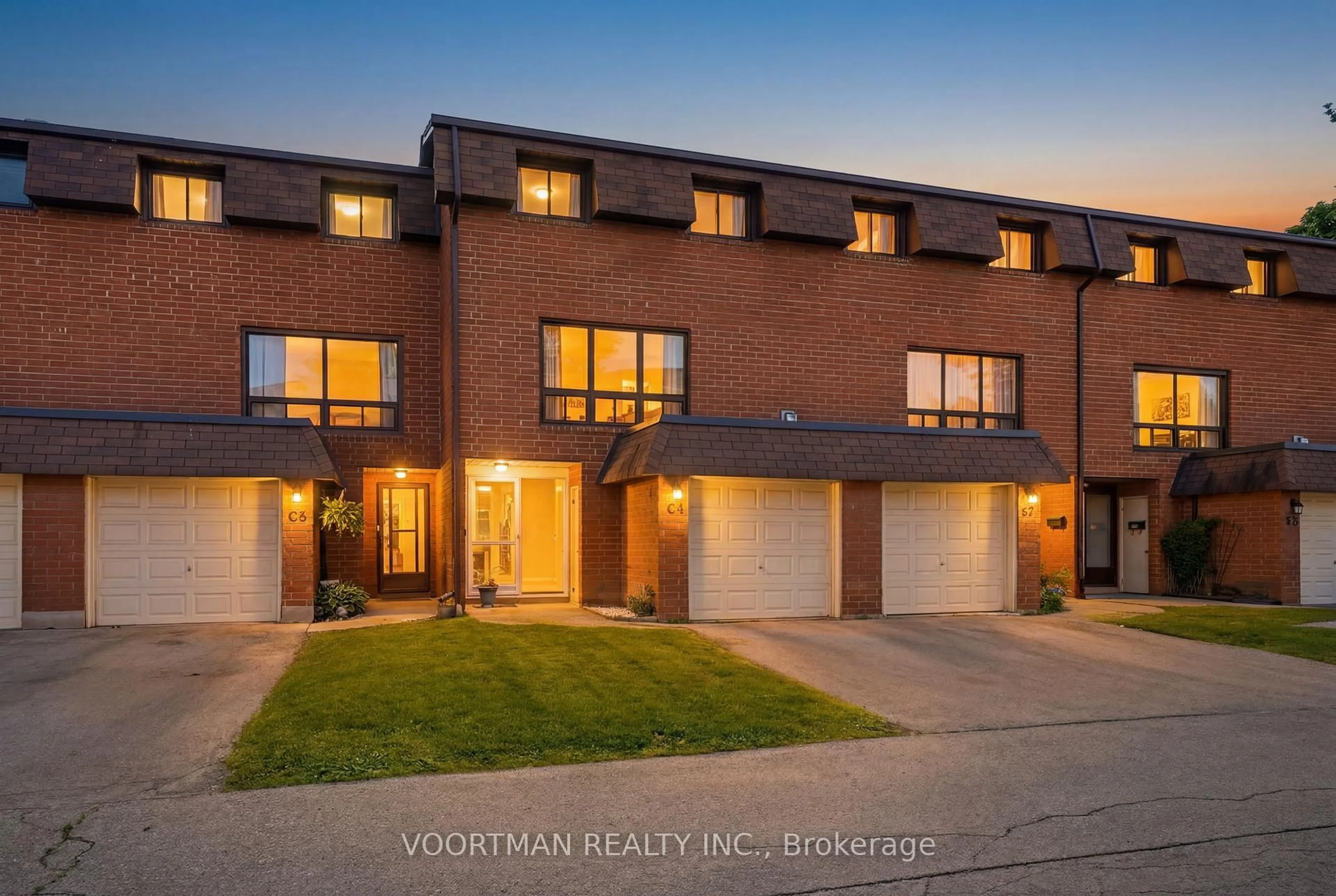 Home with brick exterior material, mountain view for 500 Stone Church Rd #C4, Hamilton Ontario L9B 1R2