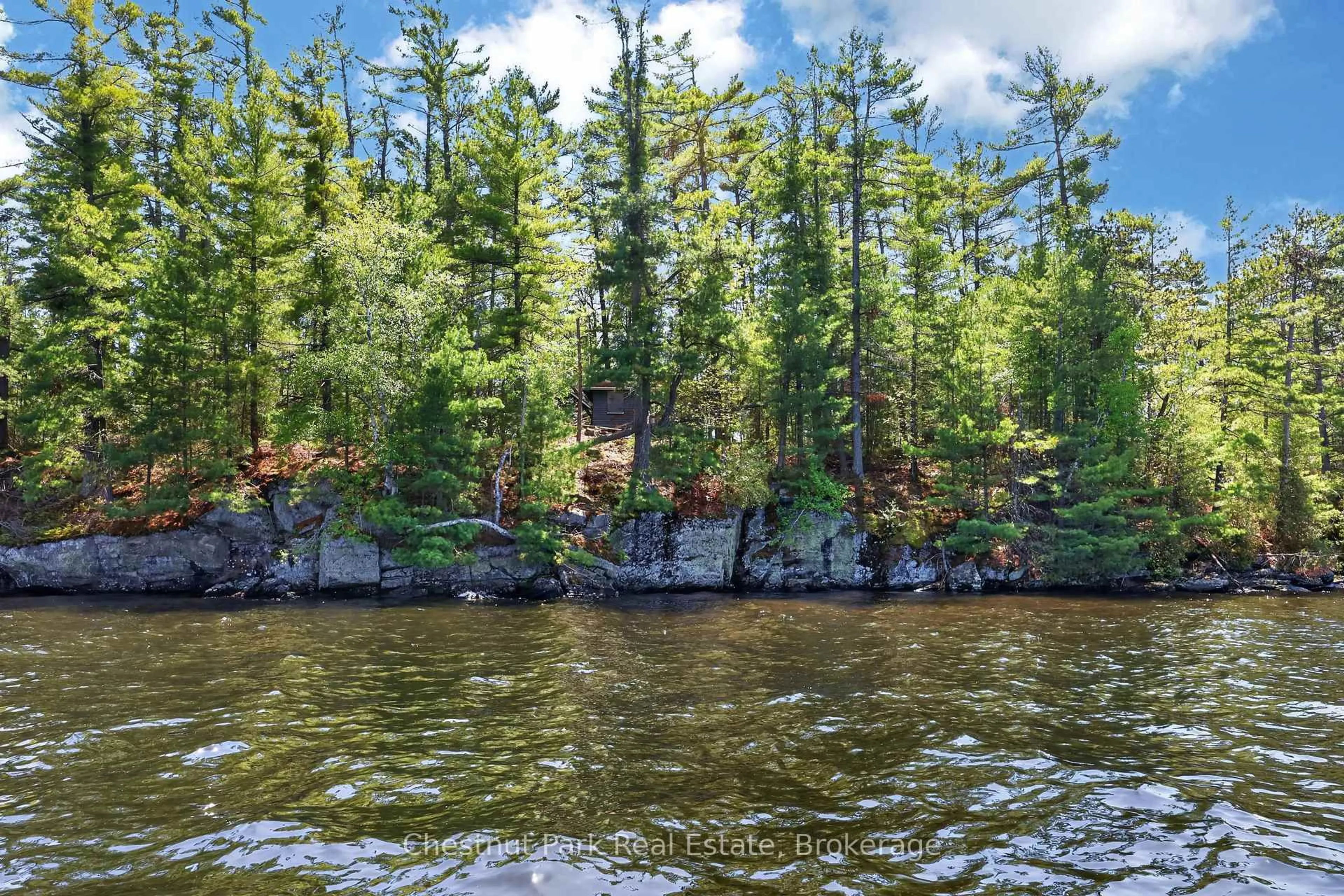 Unknown for 1 Island 20ML Island, Gravenhurst Ontario P1P 1R2