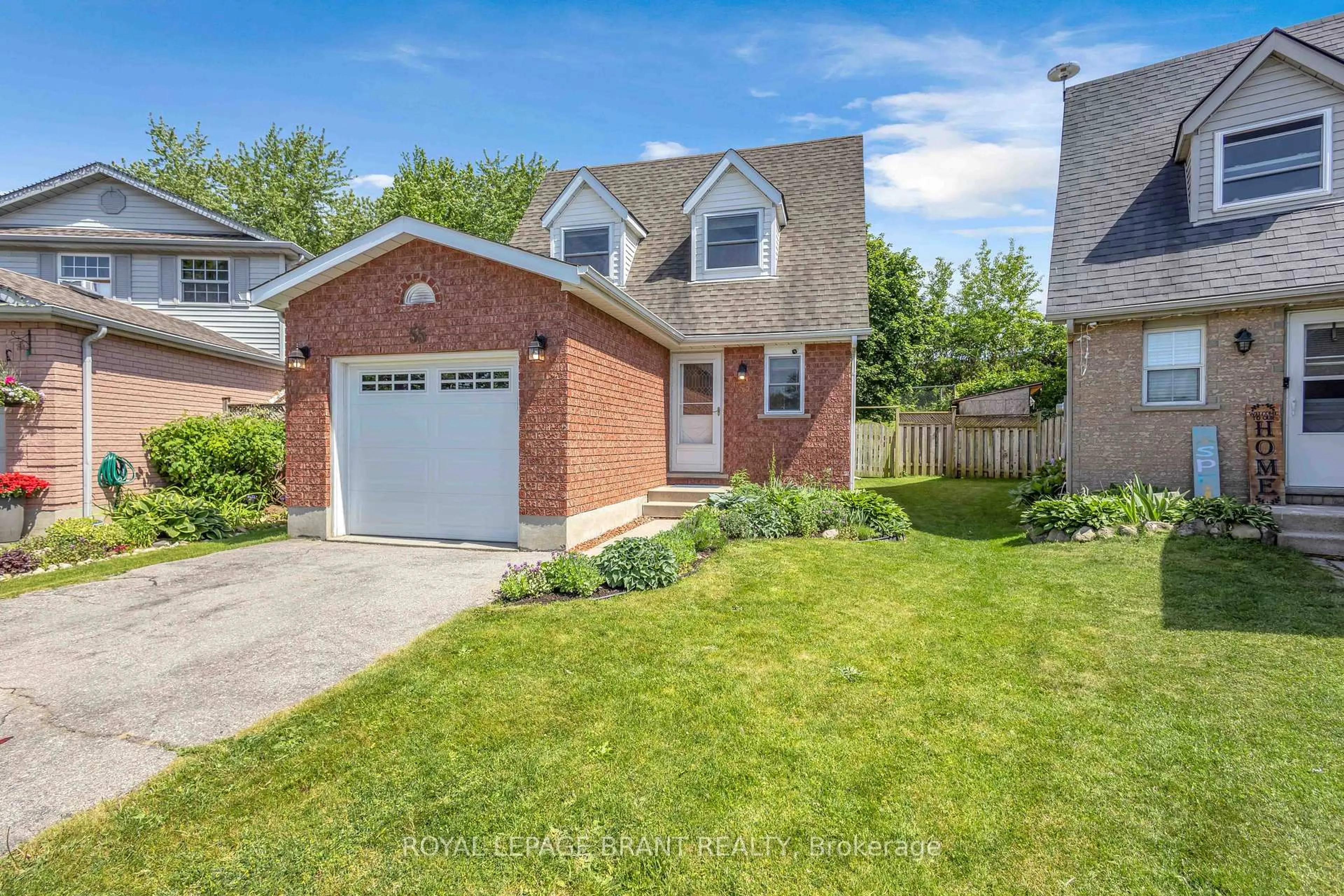 Home with brick exterior material, street for 55 Cassidy Crt, Cambridge Ontario N1R 8J3