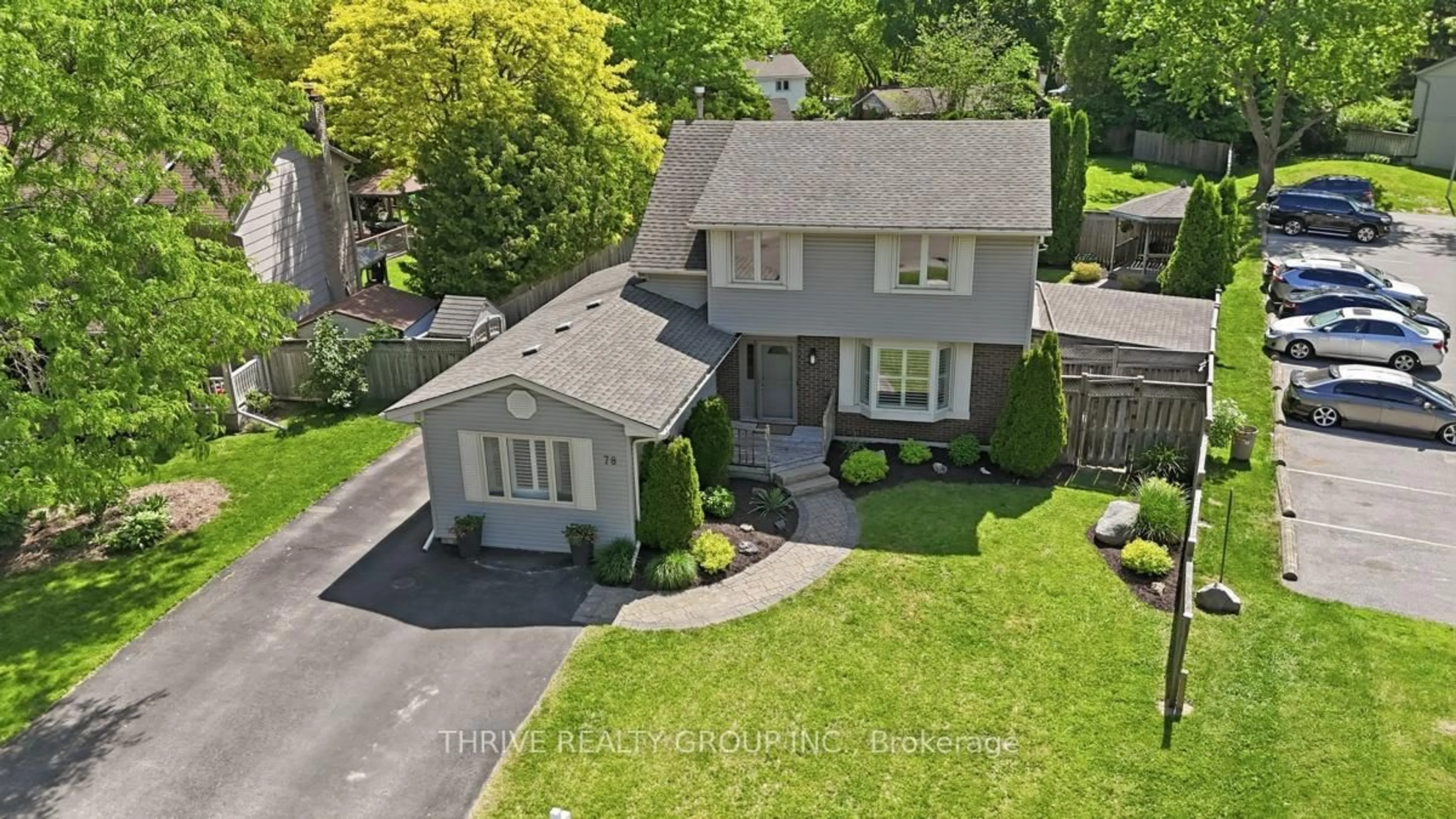 A pic from outside/outdoor area/front of a property/back of a property/a pic from drone, street for 78 Monmore Rd, London North Ontario N6G 2W6