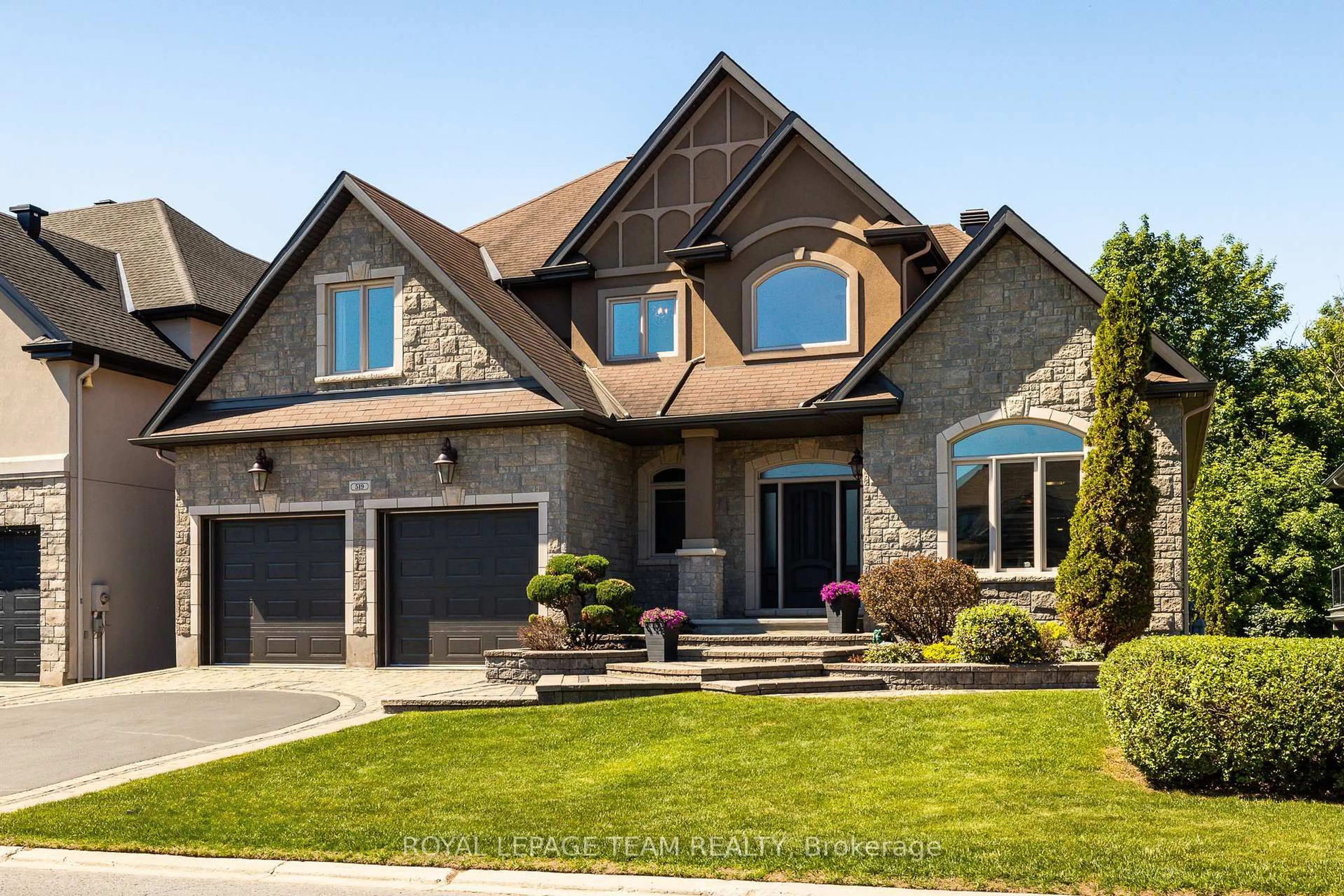Home with brick exterior material, street for 519 Emerald St, Clarence-Rockland Ontario K4K 0C1