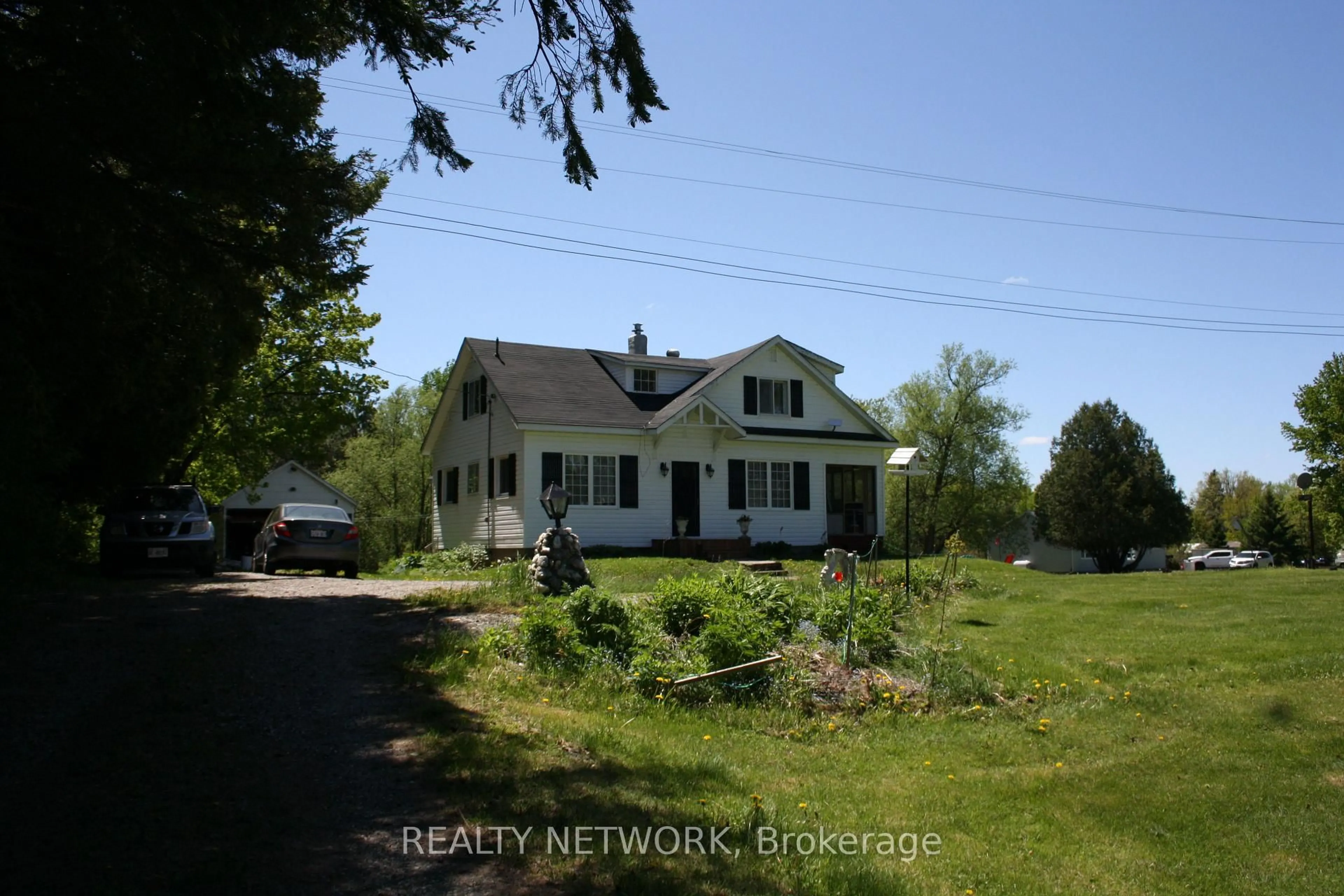 A pic from outside/outdoor area/front of a property/back of a property/a pic from drone, unknown for 11519 522 Highway, Parry Sound Remote Area Ontario P0H 1Y0