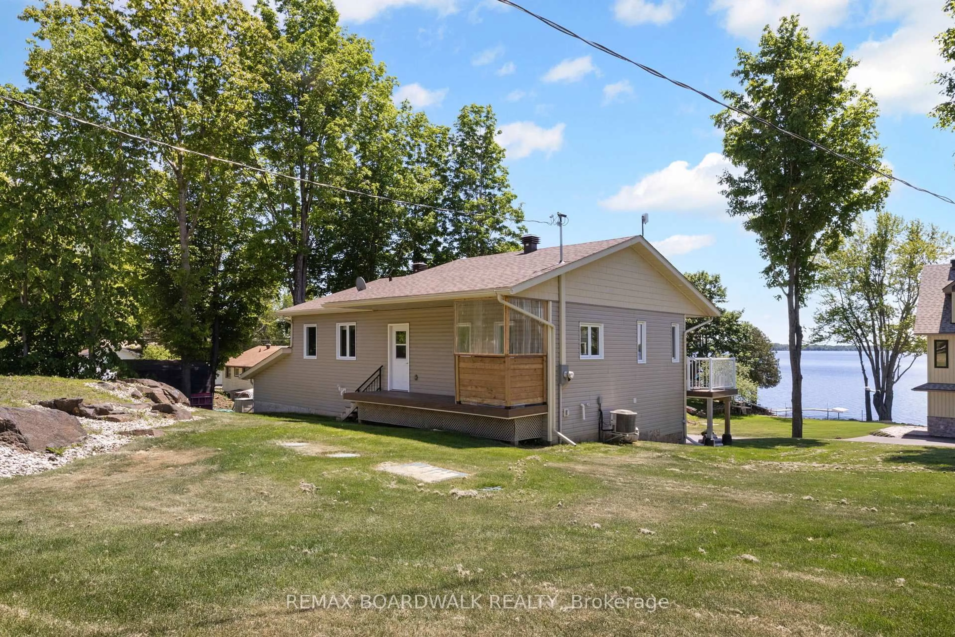 Unknown for 156 Dunlop Cres, Carleton Place Ontario K7C 4K8