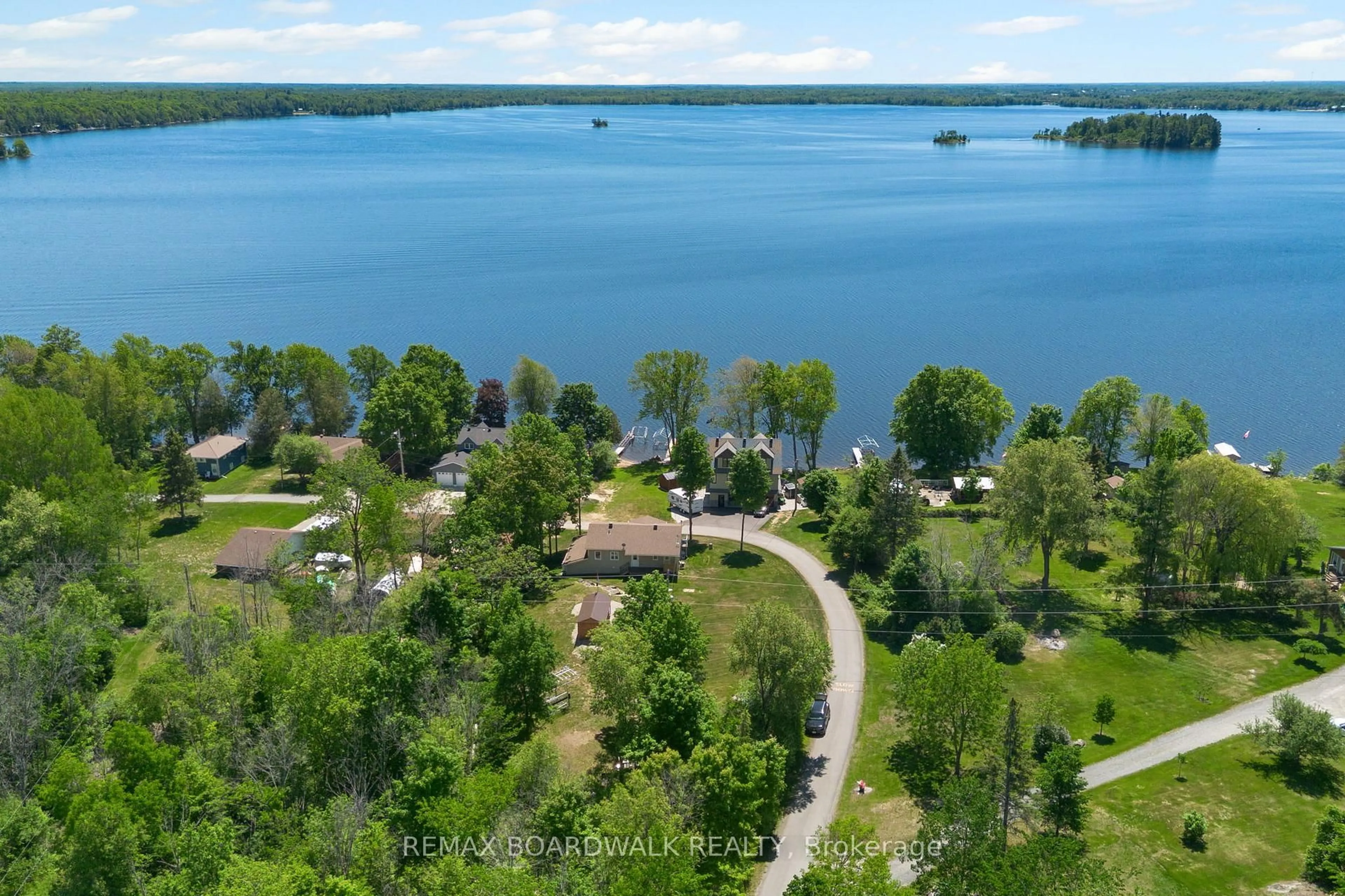 A pic from outside/outdoor area/front of a property/back of a property/a pic from drone, water/lake/river/ocean view for 156 Dunlop Cres, Carleton Place Ontario K7C 4K8