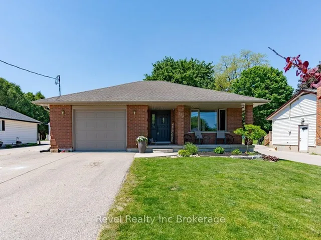 355 Oxford Ave, Ingersoll 2