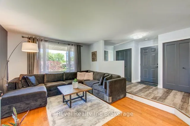 355 Oxford Ave, Ingersoll 4