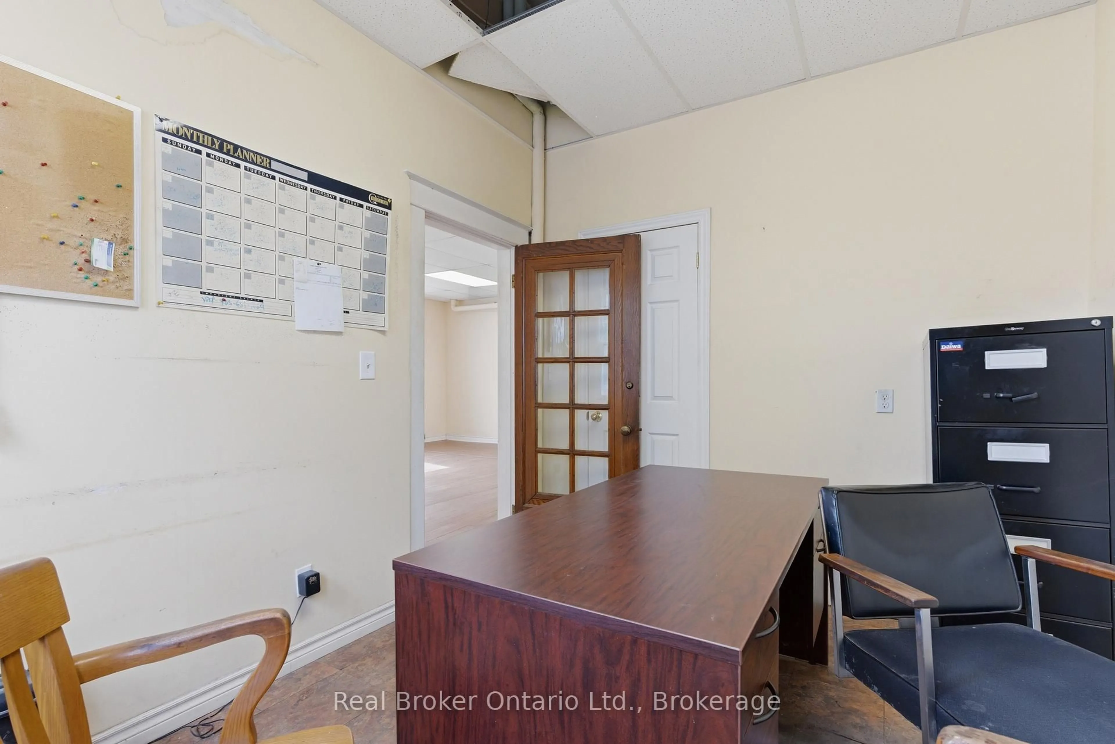A pic of a room for 247 King St, Welland Ontario L3B 3J9