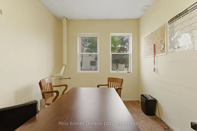 247 King St, Welland 5