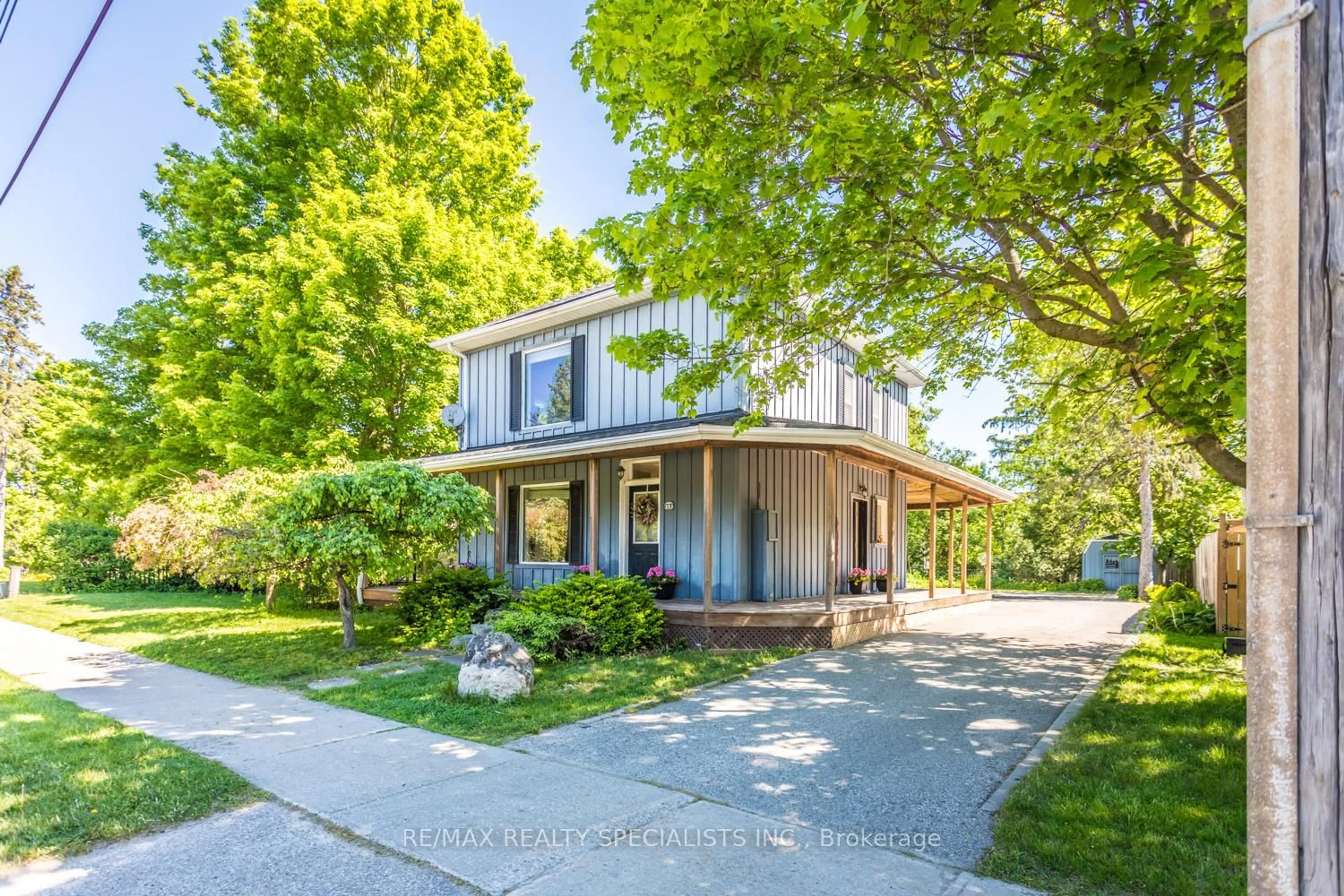 Unknown for 241 Main St, Erin Ontario N0B 1T0