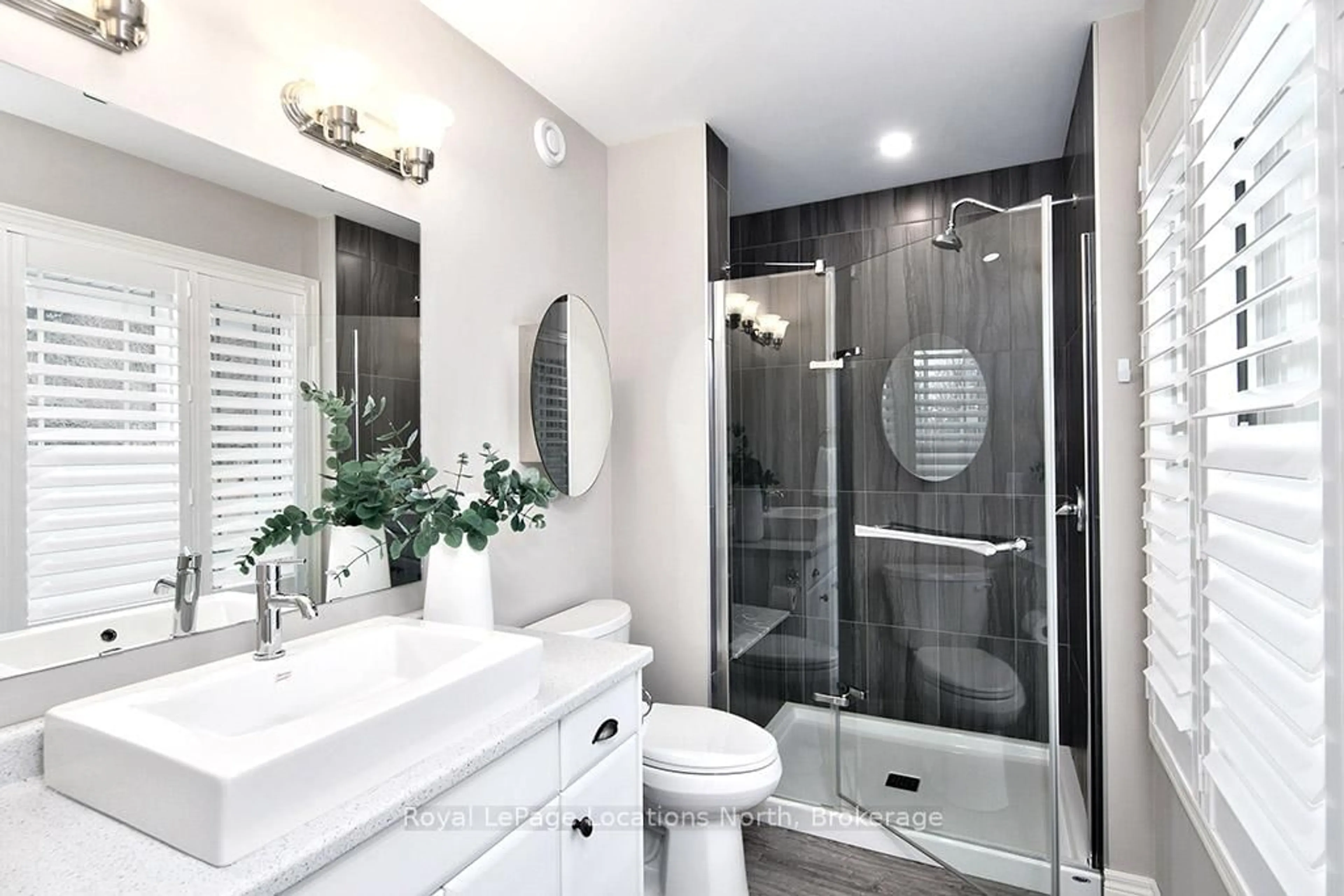 Contemporary bathroom, ceramic/tile floor for 17 Elgin St, Blue Mountains Ontario N0H 2P0