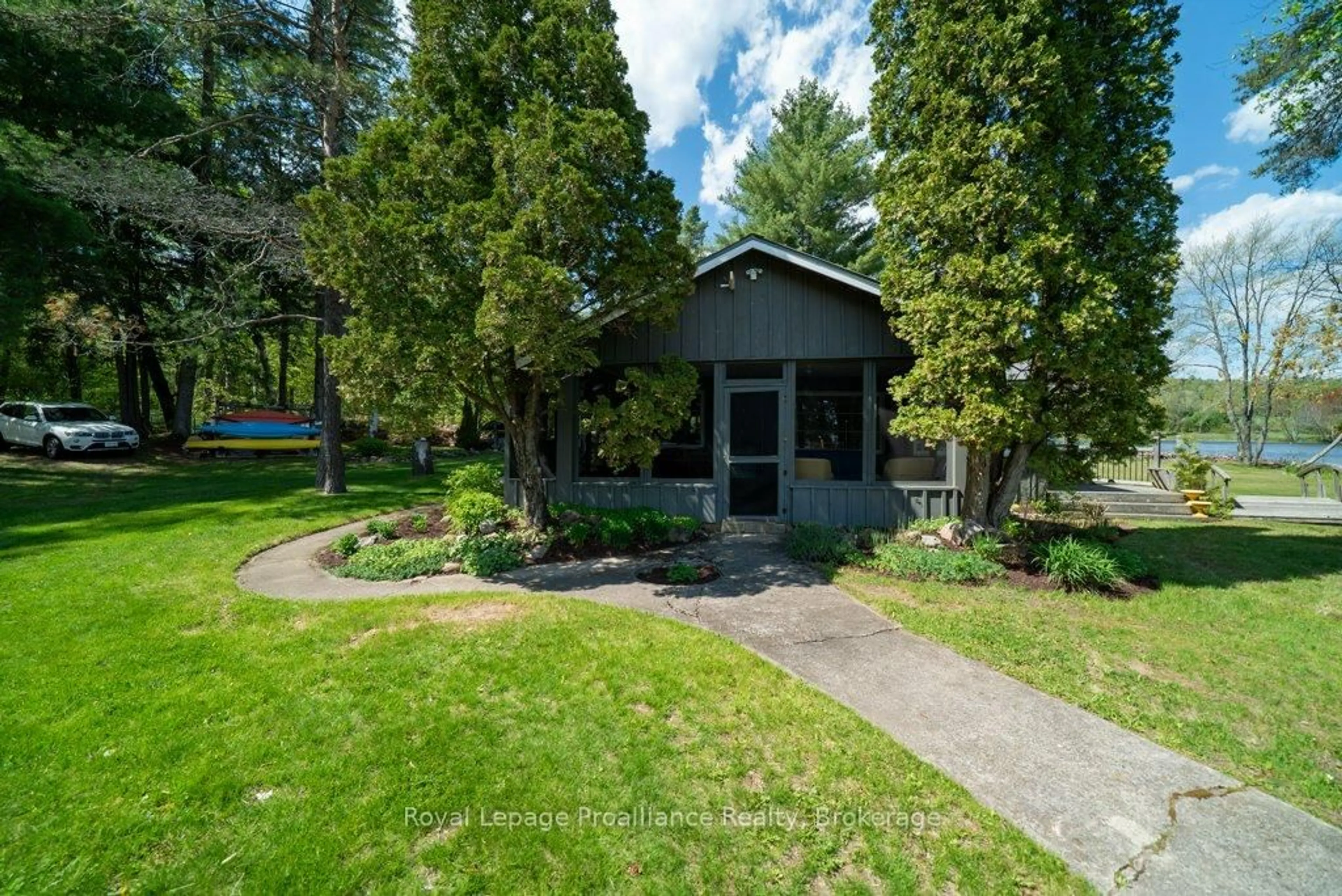 A pic from outside/outdoor area/front of a property/back of a property/a pic from drone, unknown for 17833 Highway 41, Cloyne Ontario K0H 1K0
