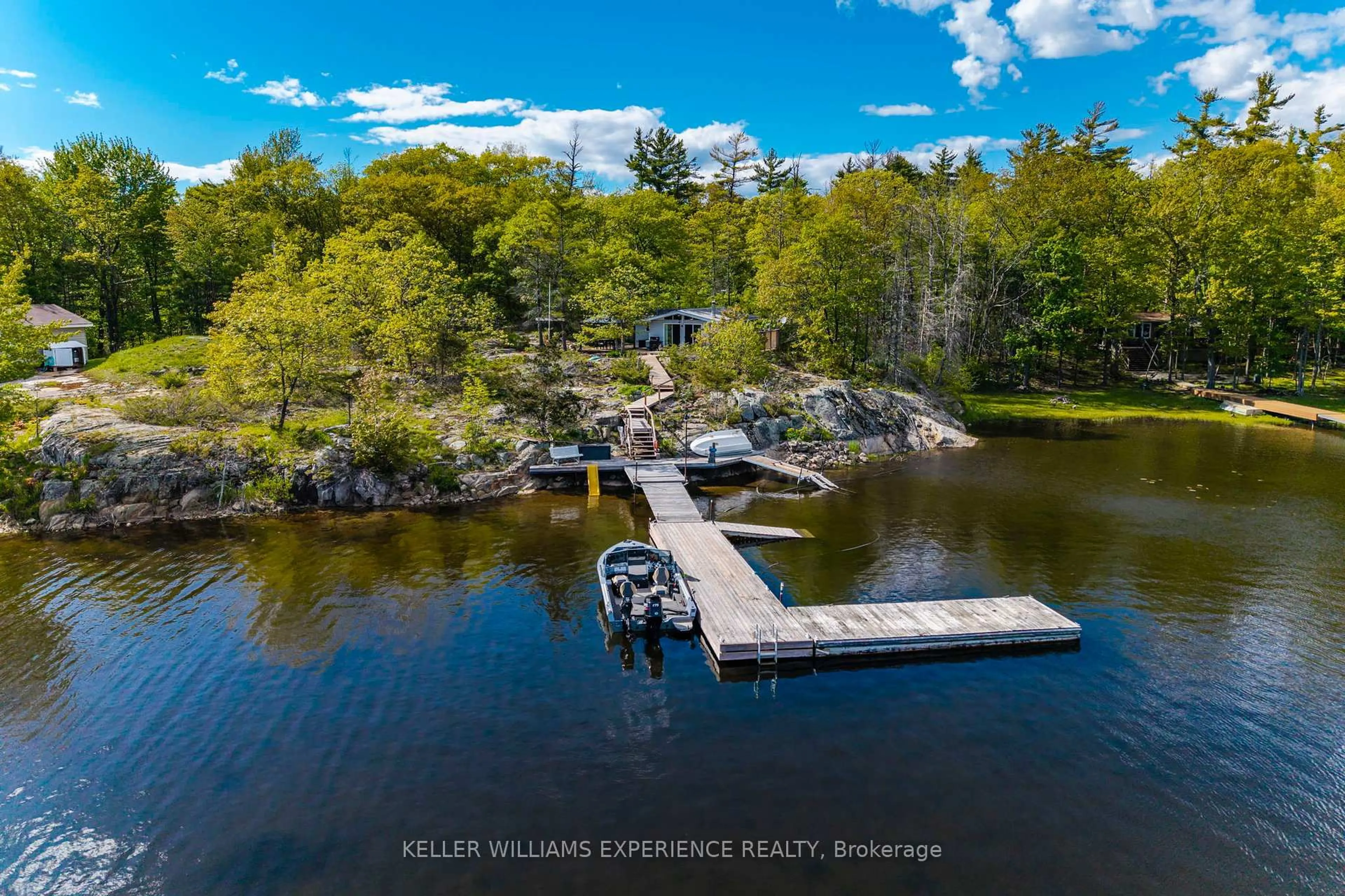 A pic from outside/outdoor area/front of a property/back of a property/a pic from drone, water/lake/river/ocean view for 6932 ISLAND 1810 / BONE ISLAND, Georgian Bay Ontario P0E 1E0