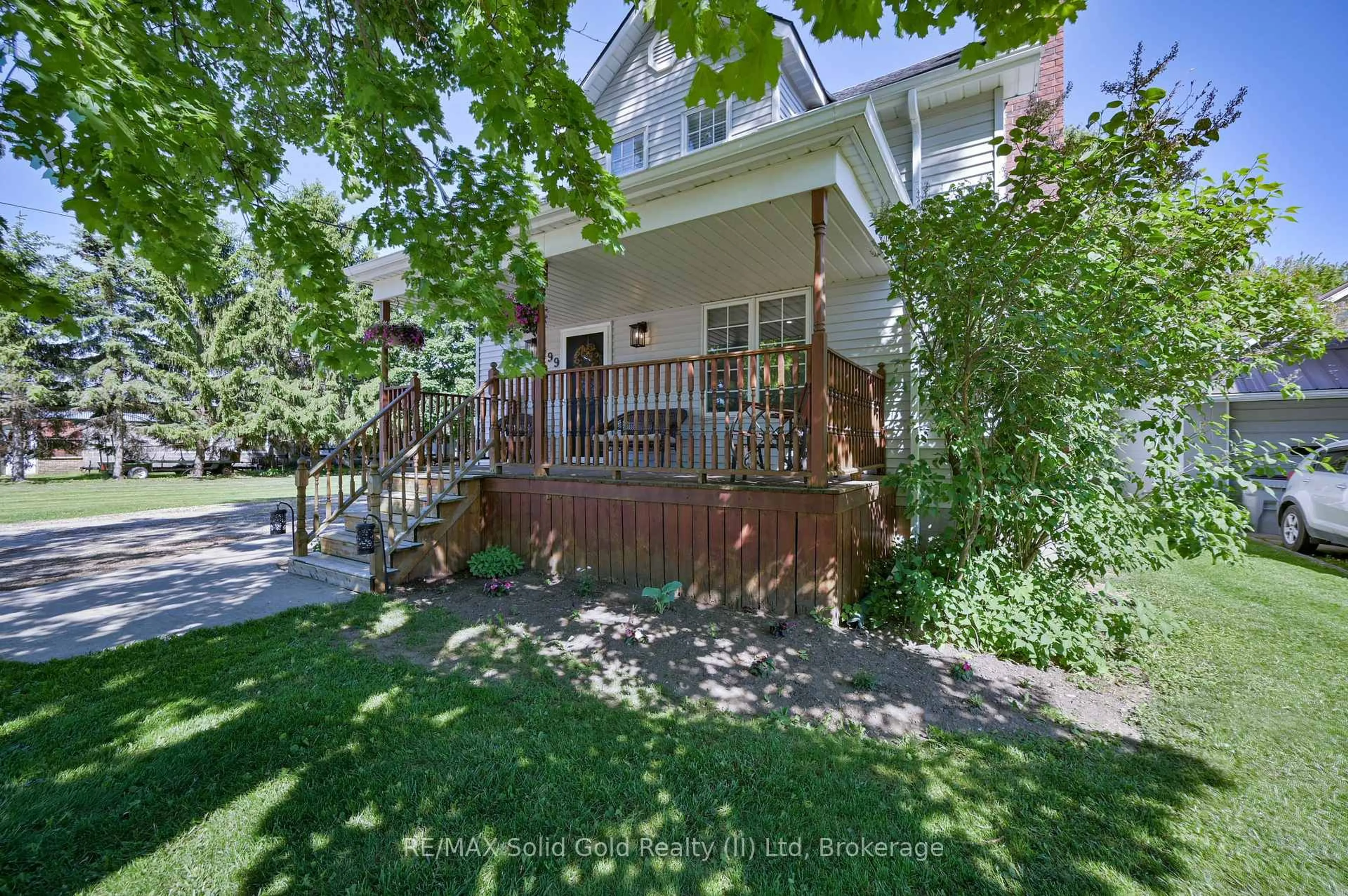 A pic from outside/outdoor area/front of a property/back of a property/a pic from drone, street for 199 Winstanley St, North Perth Ontario N0K 1P0