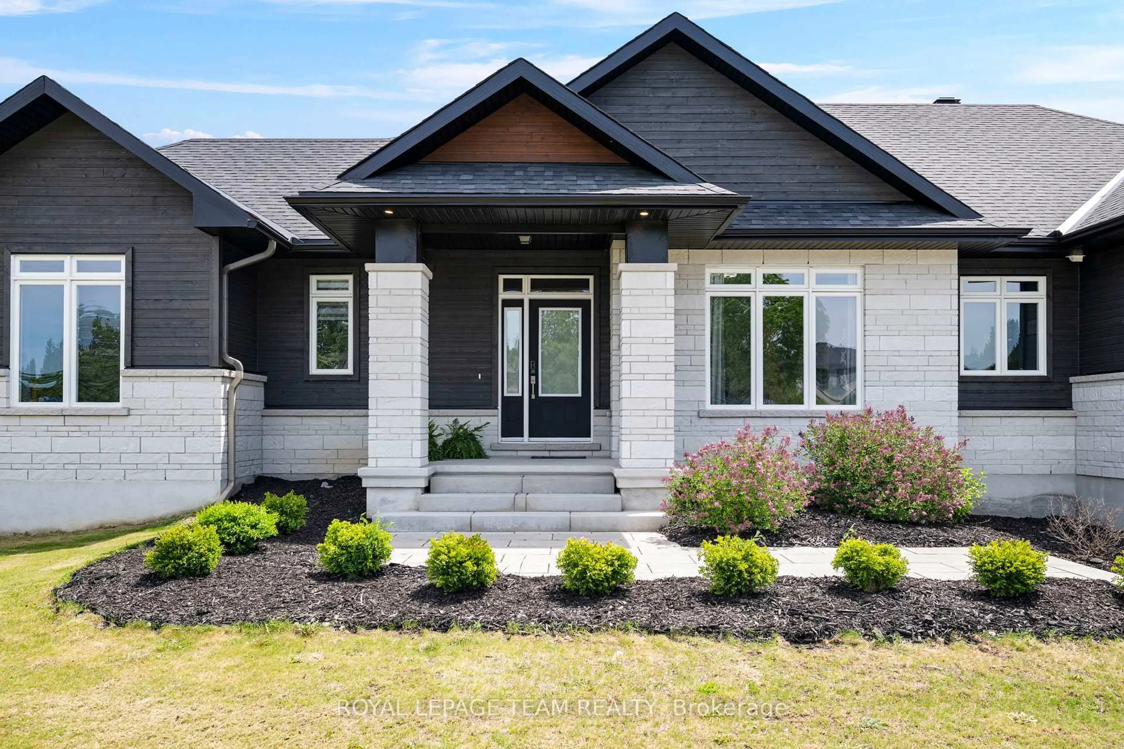 Home with vinyl exterior material, street for 381 Johnny Porter Dr, Ashton Ontario K0A 1B0