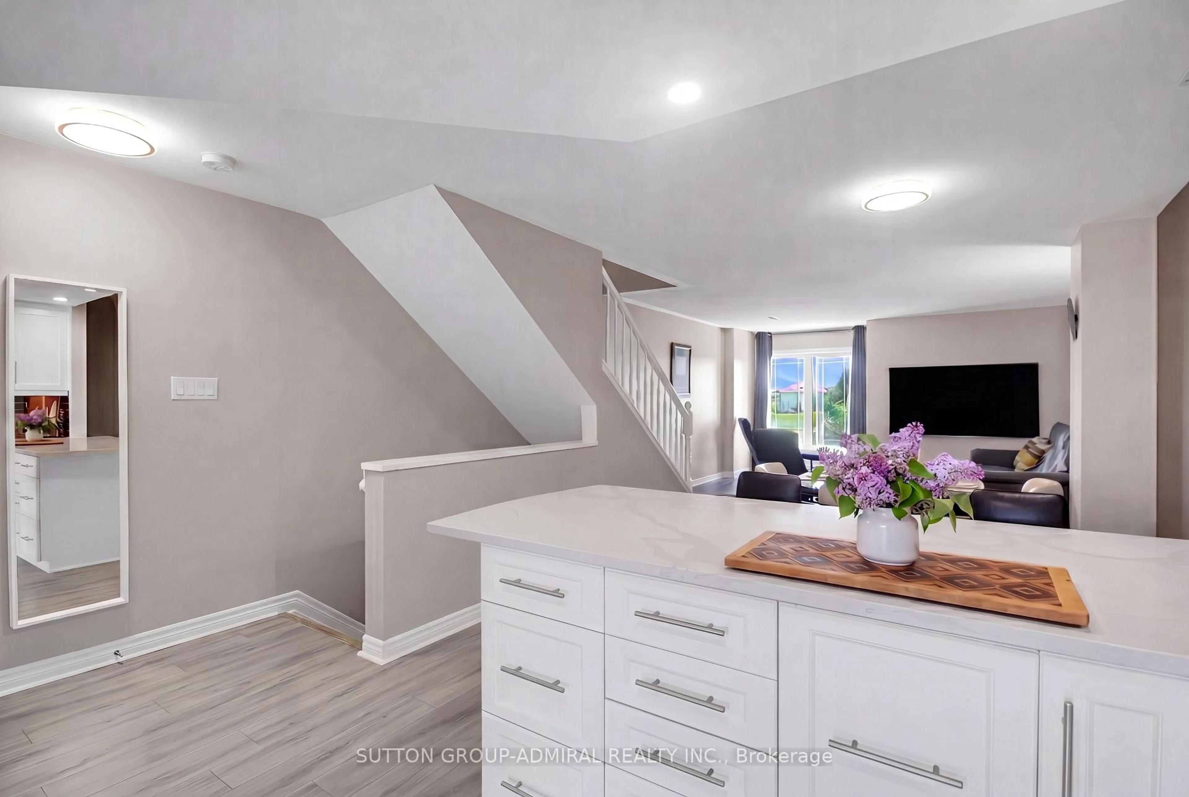 Open concept kitchen, unknown for 439B Chapman Mills Dr, Ottawa Ontario K2J 5P4