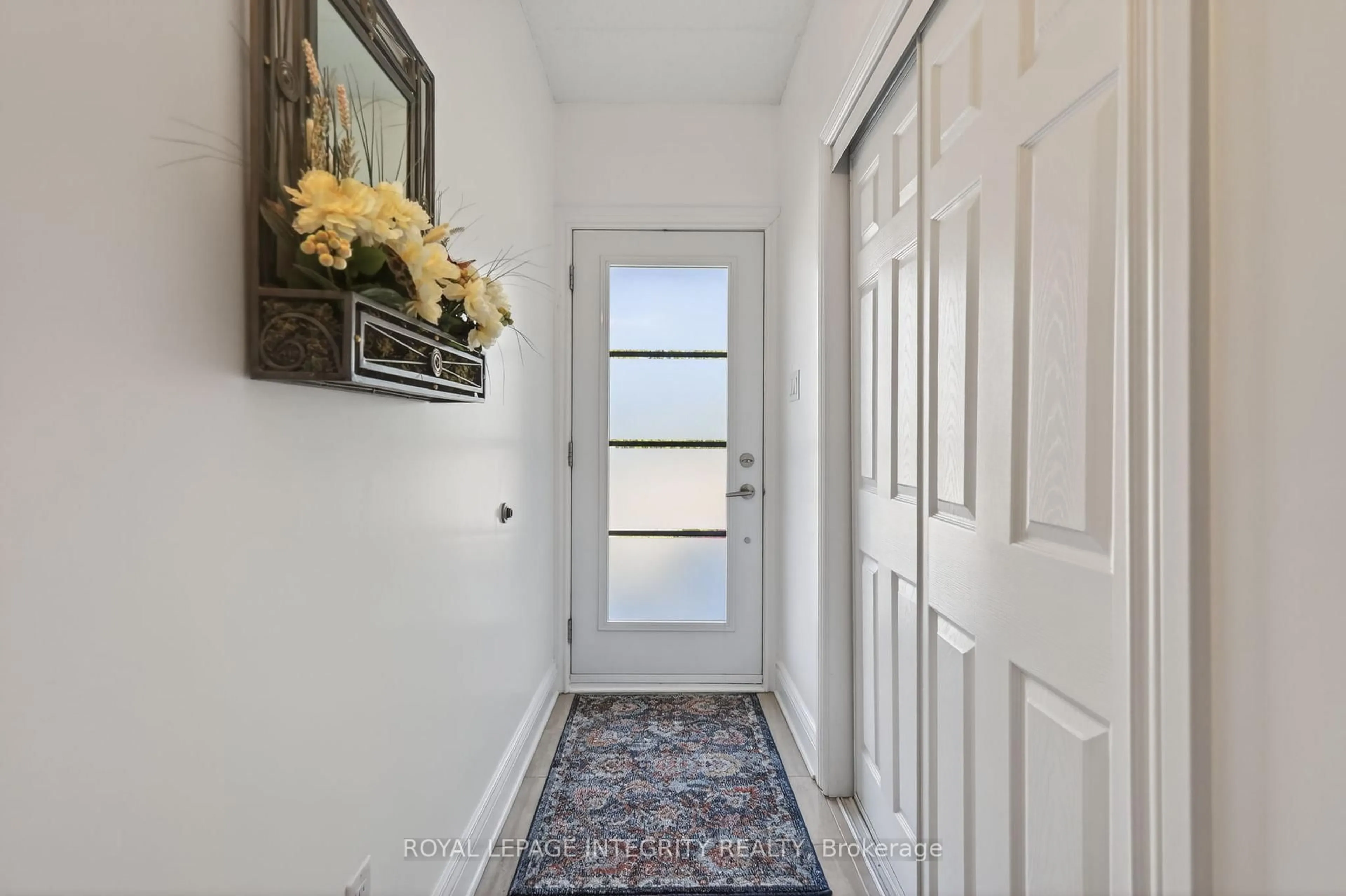 Indoor entryway for 304 Masters Lane #172, Clarence-Rockland Ontario K4K 0L3