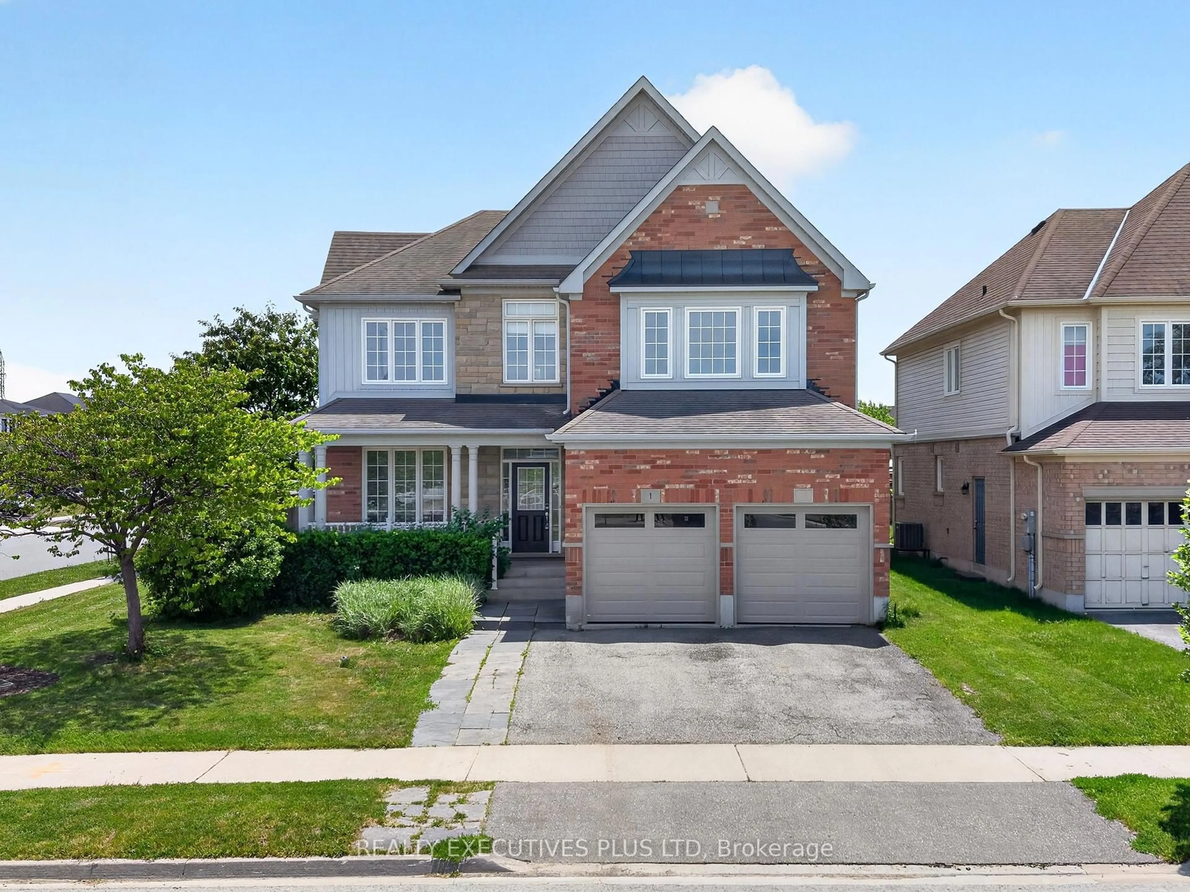Home with brick exterior material, street for 1 Sunset Way, Thorold Ontario L2V 0B6