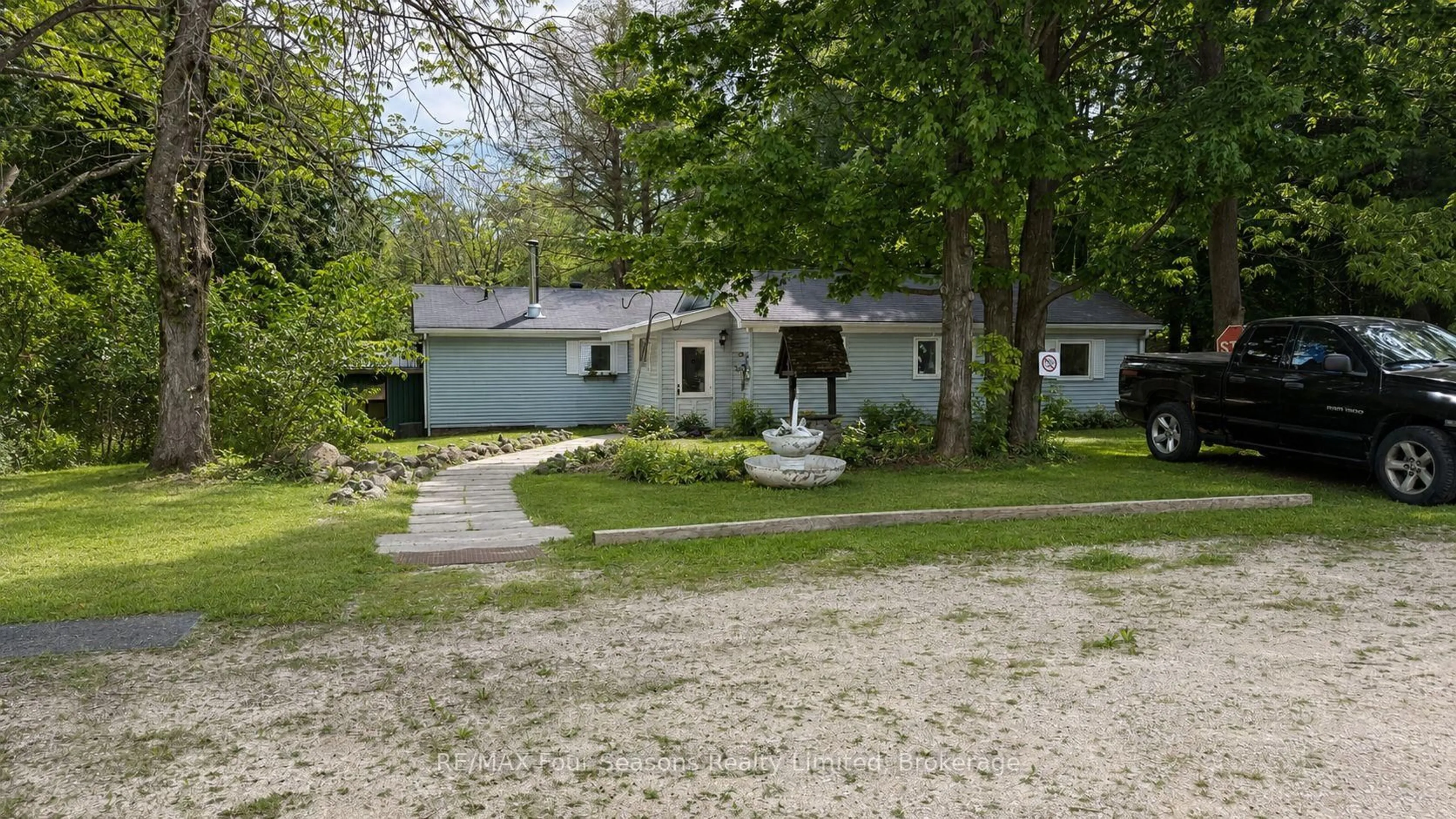 A pic from outside/outdoor area/front of a property/back of a property/a pic from drone, street for 194543 Sideroad 30NDR Sdrd, West Grey Ontario N0G 1S0