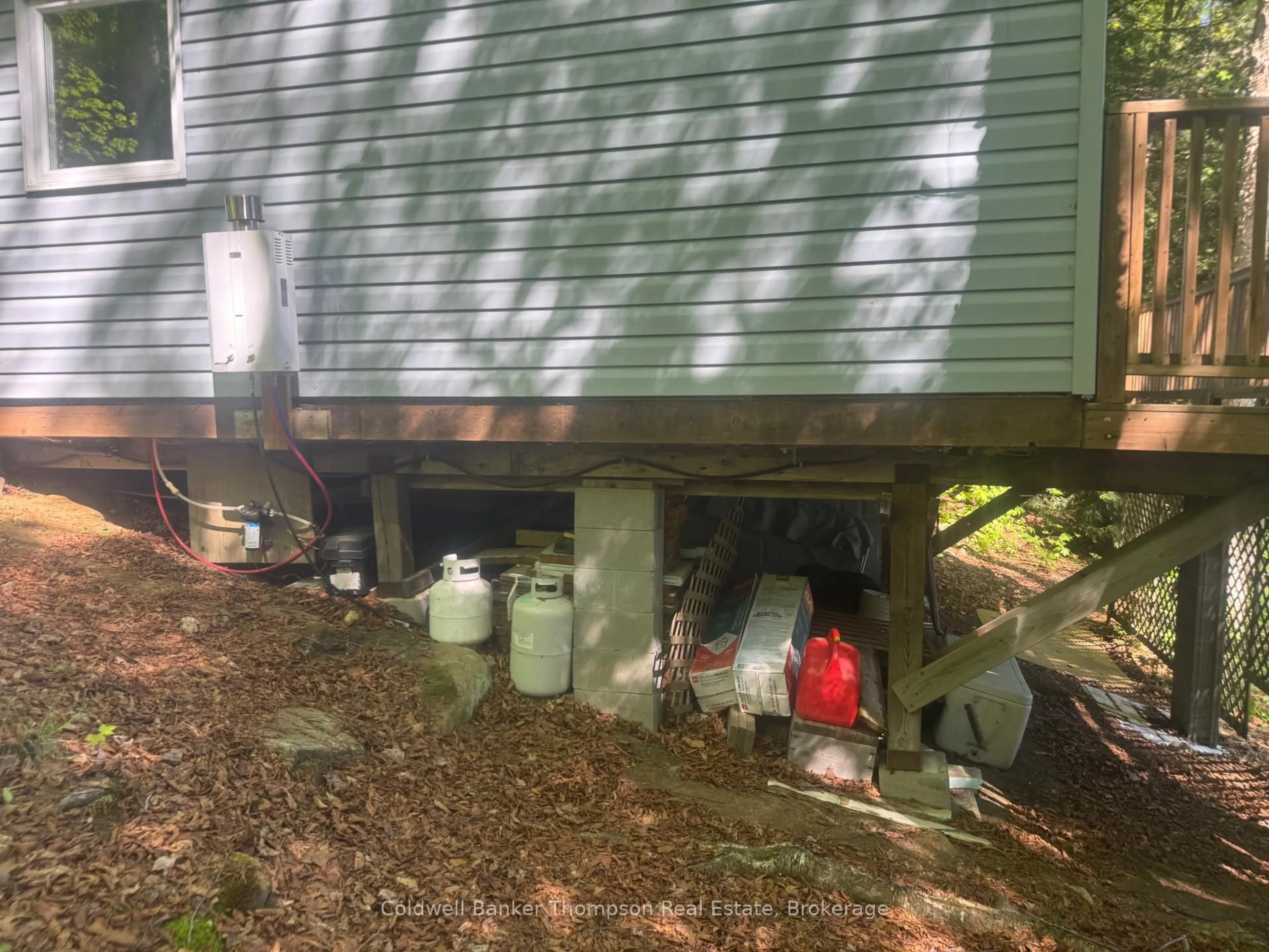 Shed for 0 Island Lake, Kearney Ontario P0A 1M0