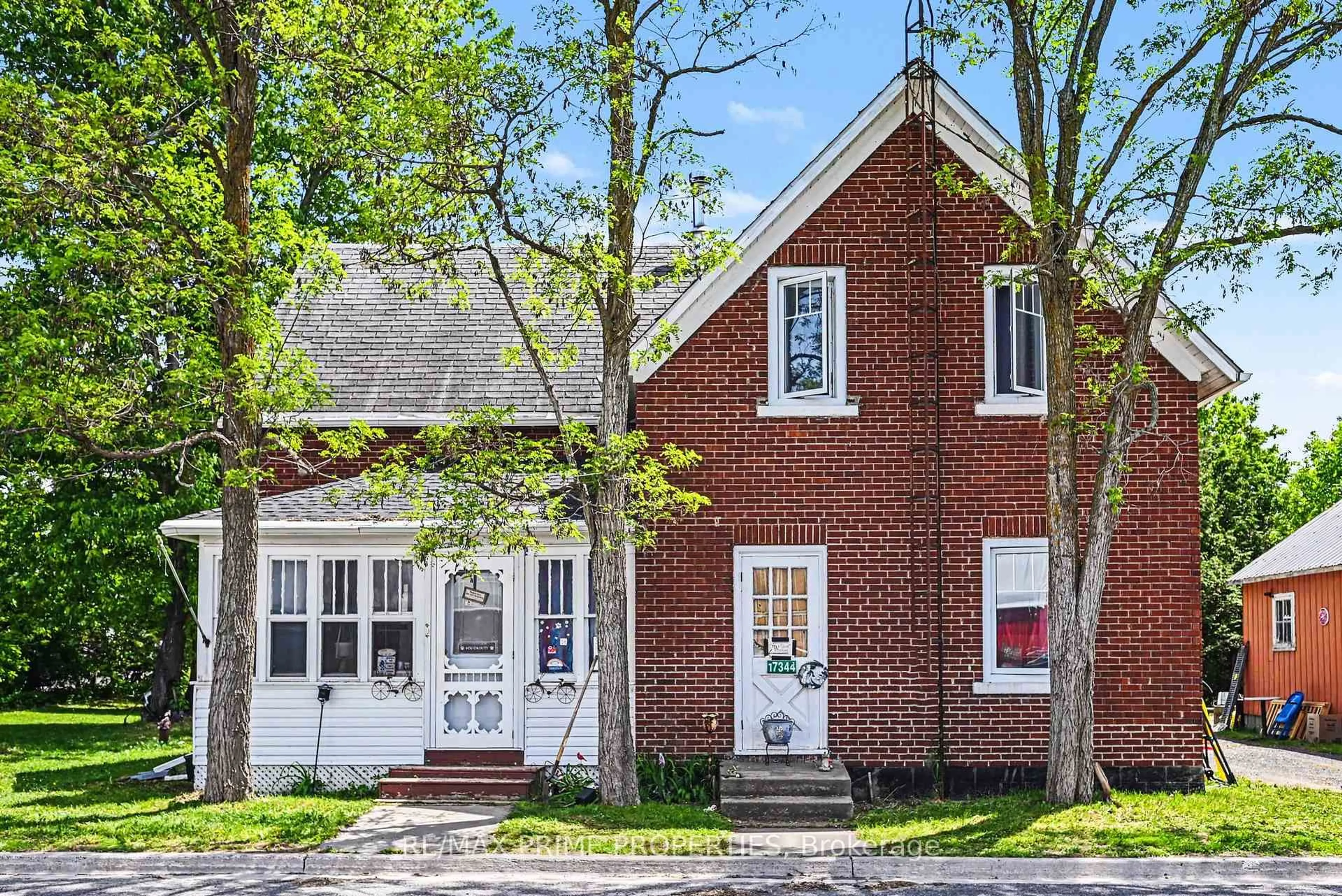 Home with brick exterior material, street for 17344 County 43 Rd, North Stormont Ontario K0C 1V0