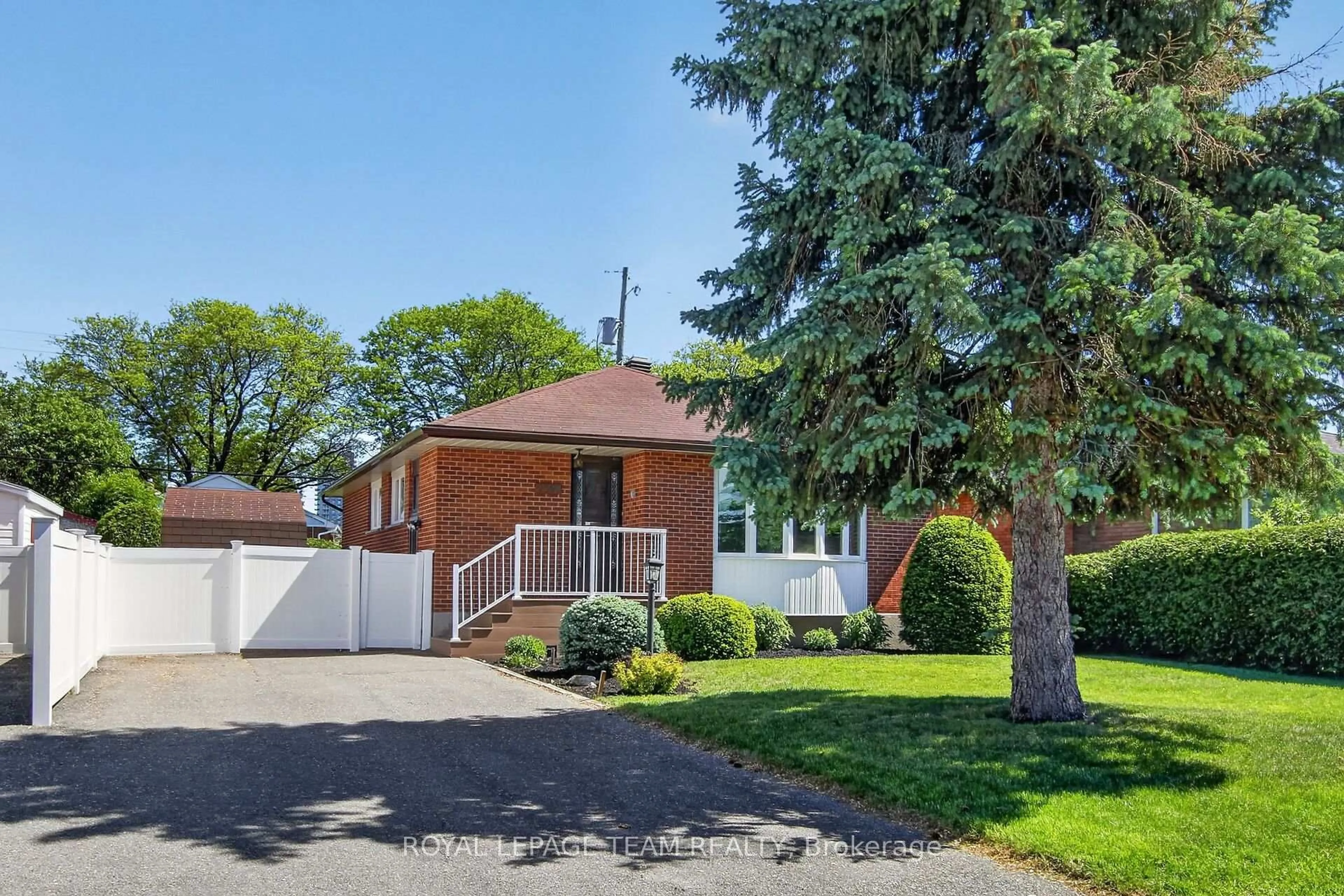 Home with brick exterior material, street for 2390 Cheshire Rd, Ottawa Ontario K2C 1G3