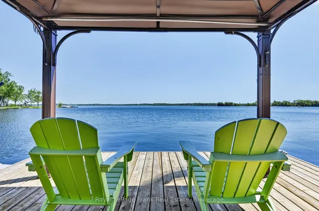210 Lakeshore Dr, Kawartha Lakes 3