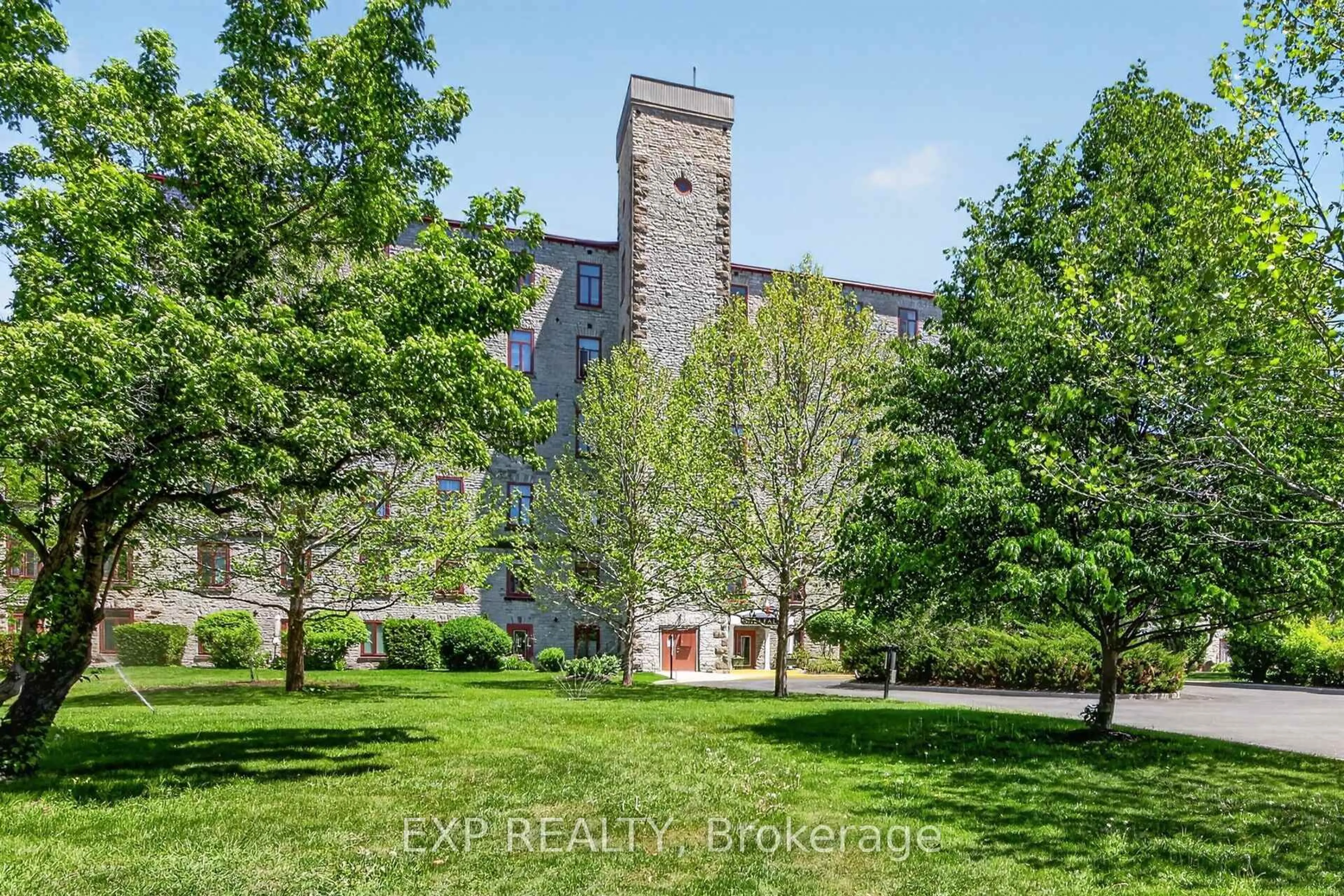 A pic from outside/outdoor area/front of a property/back of a property/a pic from drone, building for 1 Rosamond St #317, Almonte Ontario K0A 1A0