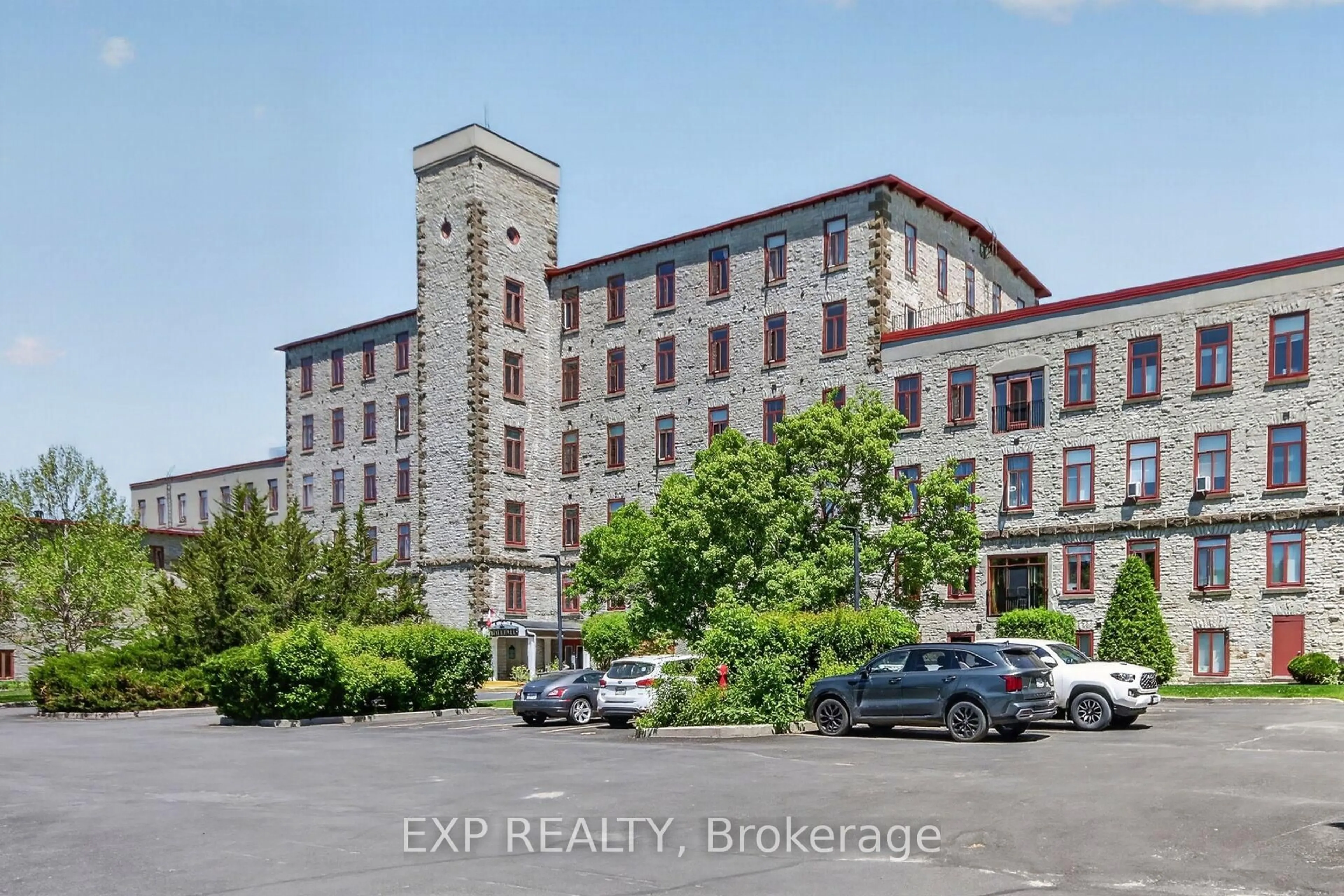 Unknown for 1 Rosamond St #317, Almonte Ontario K0A 1A0
