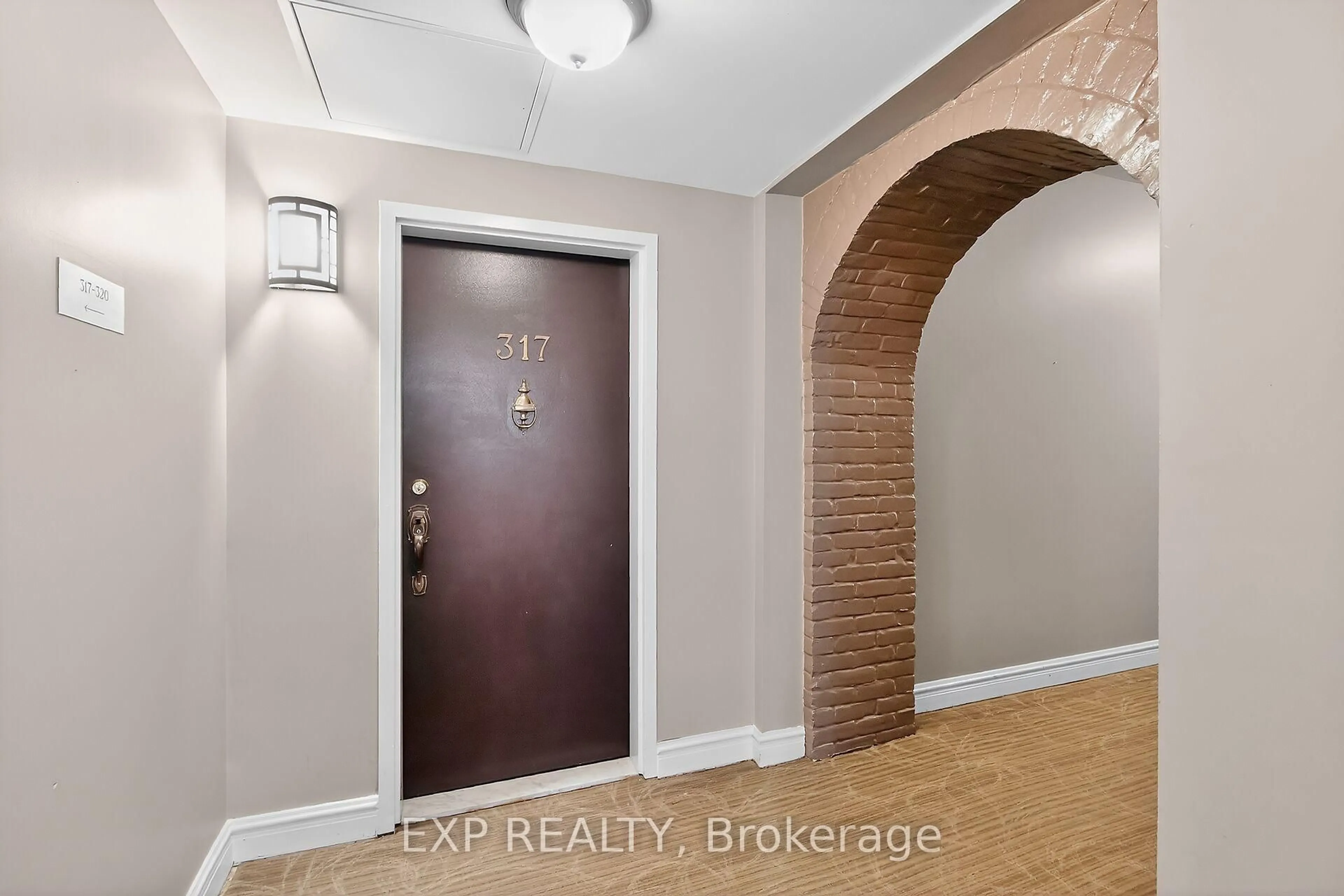 Indoor entryway for 1 Rosamond St #317, Almonte Ontario K0A 1A0