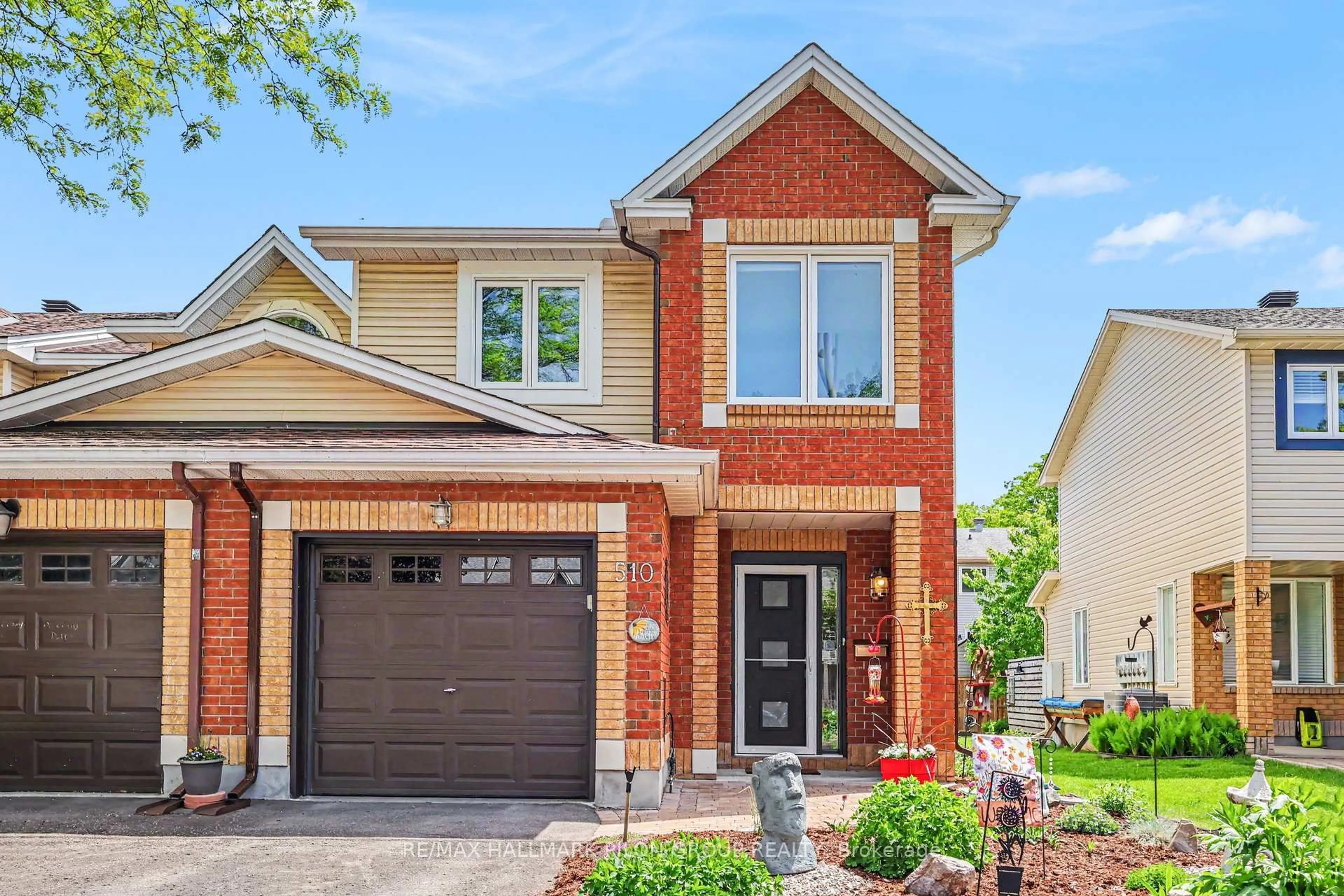 Home with brick exterior material, street for 510 Wincanton Dr, Ottawa Ontario K4A 3Y2