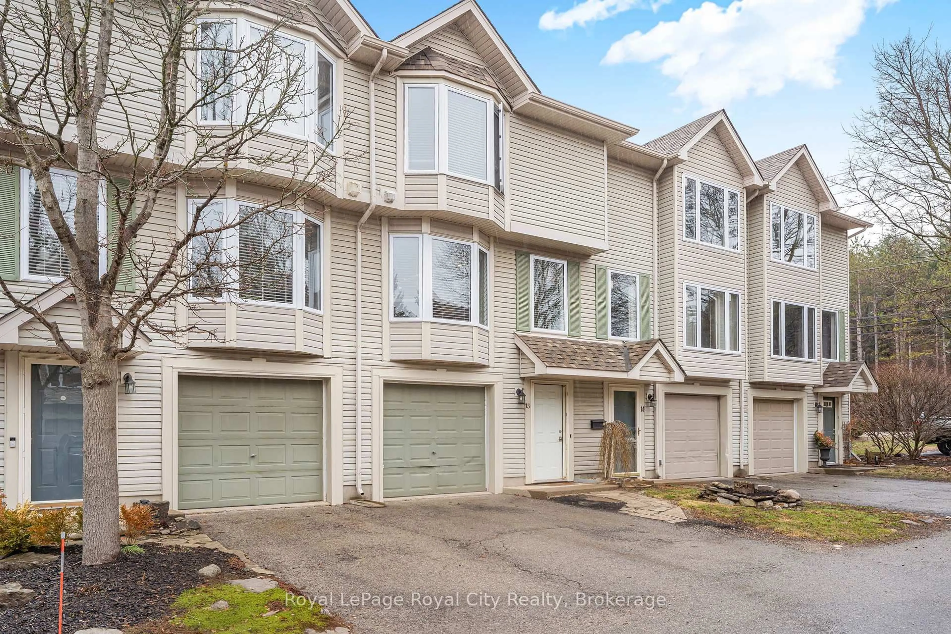 Unknown for 320 Alma St #13, Guelph/Eramosa Ontario N0B 2K0