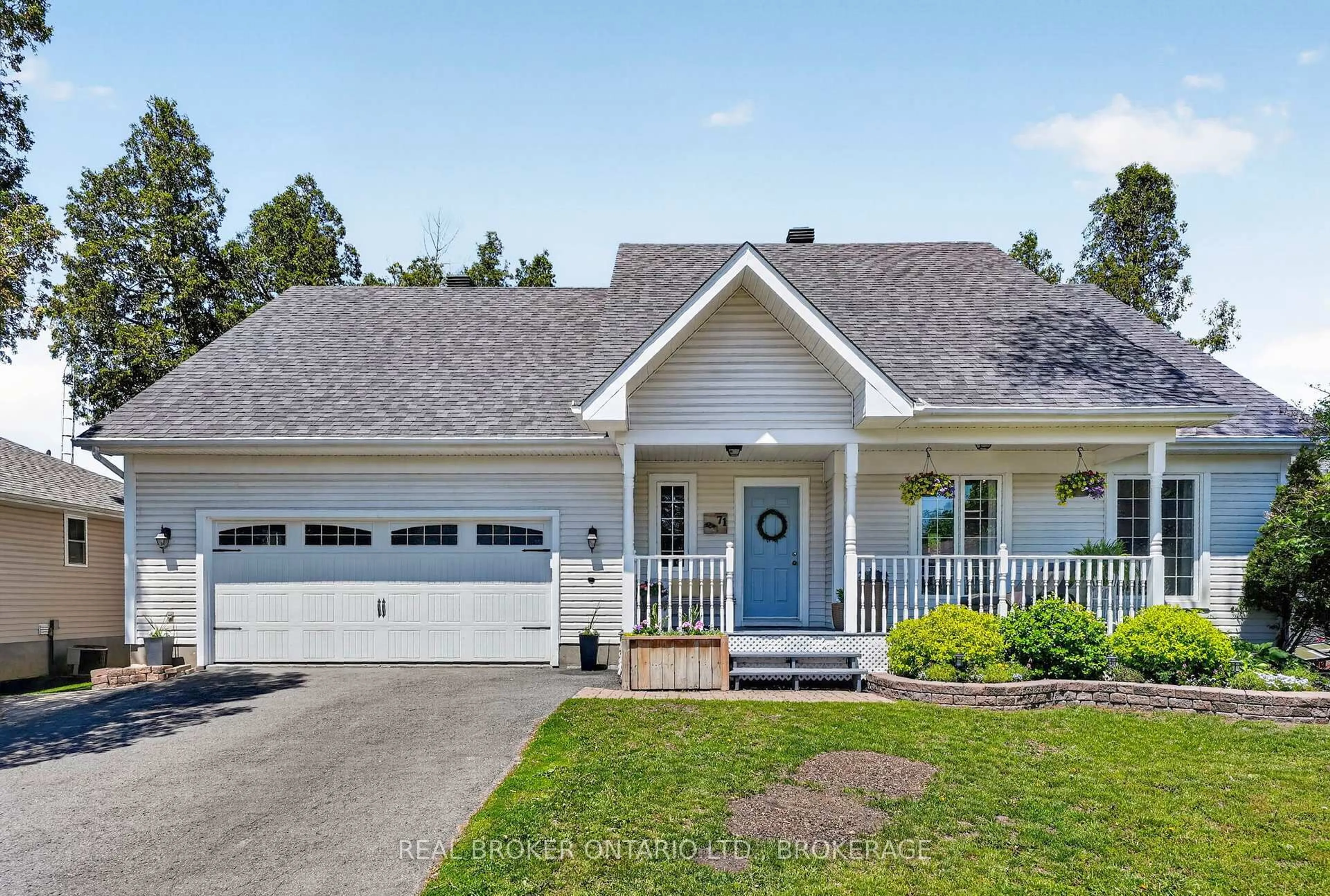 Home with vinyl exterior material, street for 71 Hickory St, South Stormont Ontario K0C 1M0