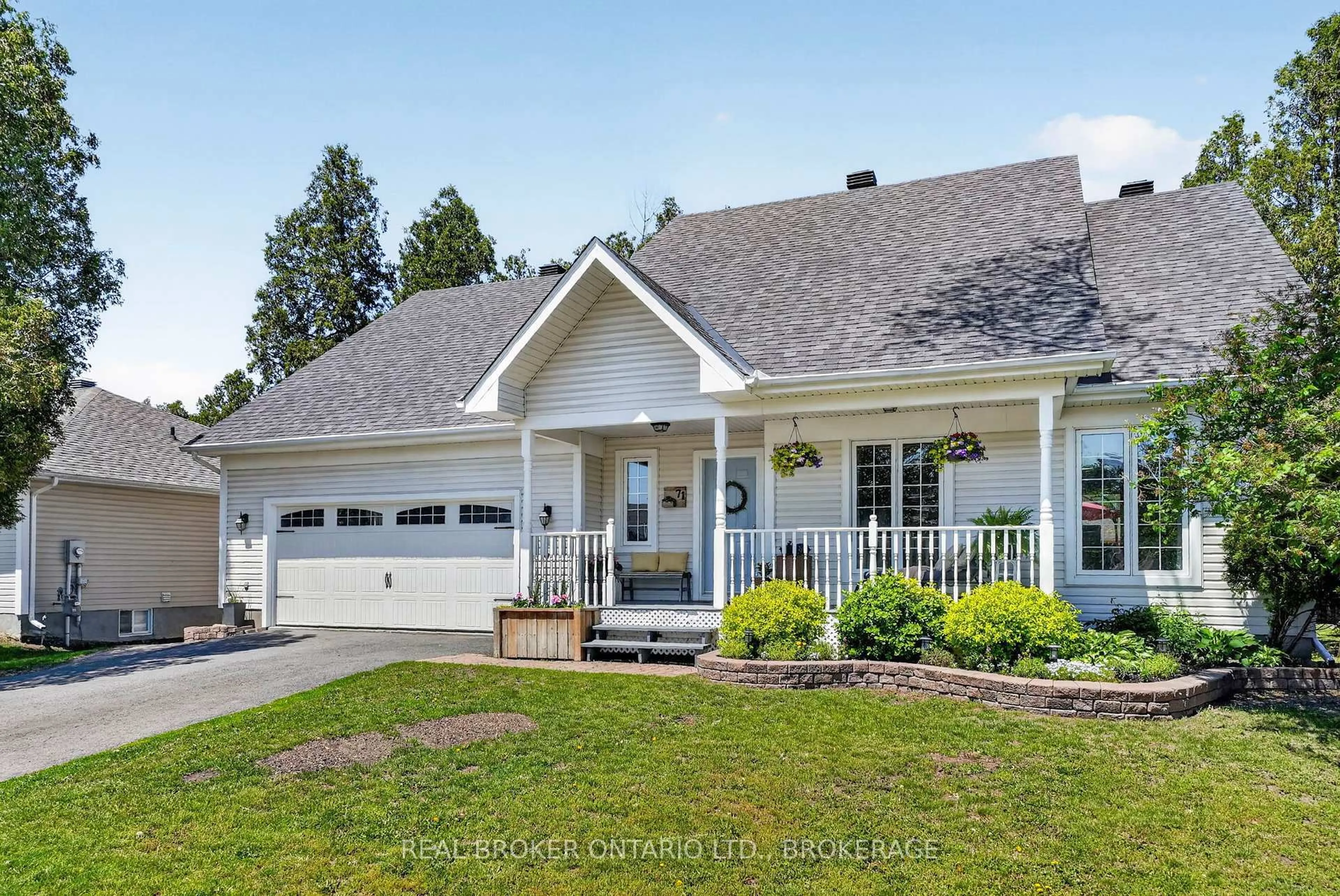 Home with vinyl exterior material, street for 71 Hickory St, South Stormont Ontario K0C 1M0