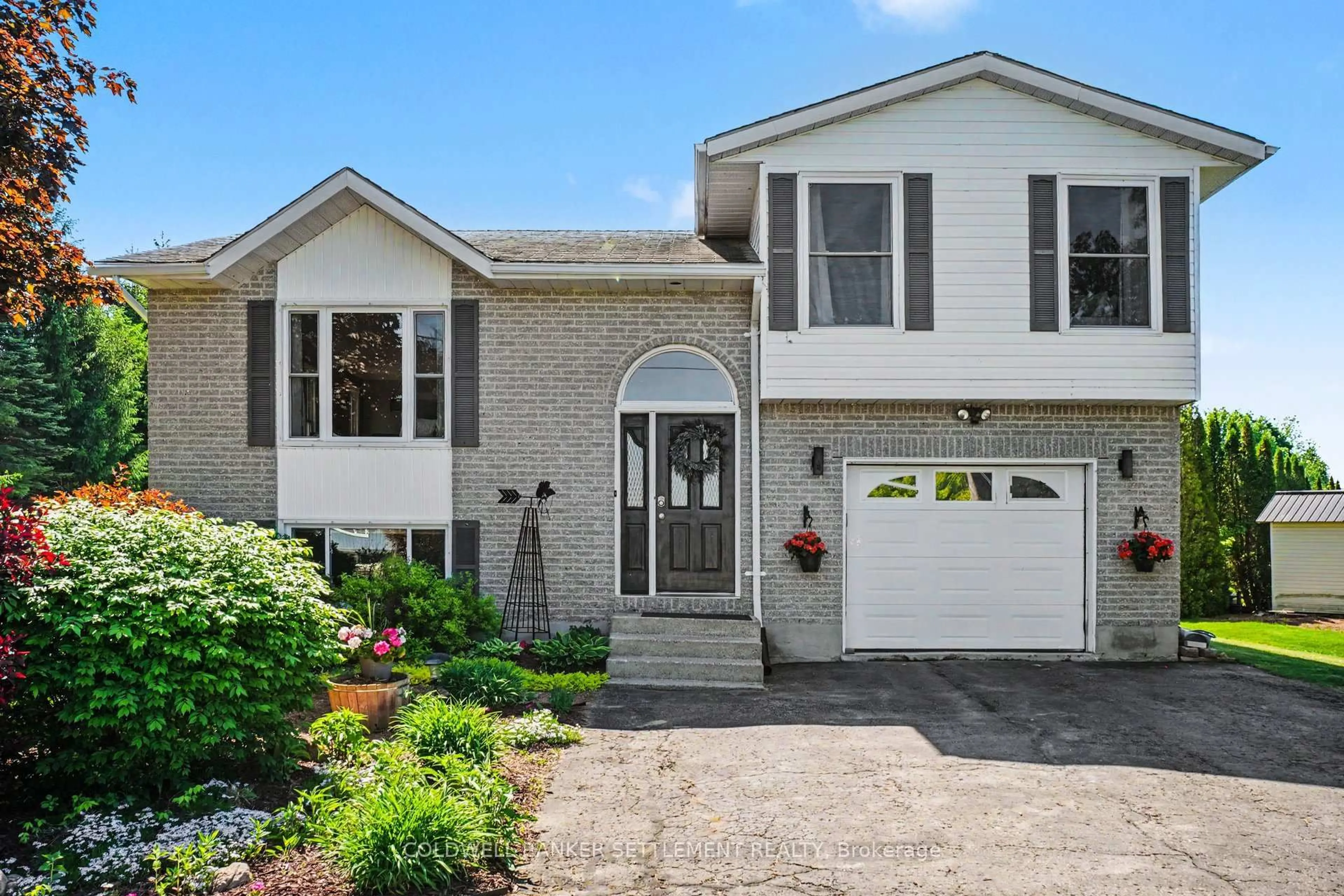 Home with vinyl exterior material, street for 12 Cornell Cres, Elizabethtown-Kitley Ontario K0E 1M0