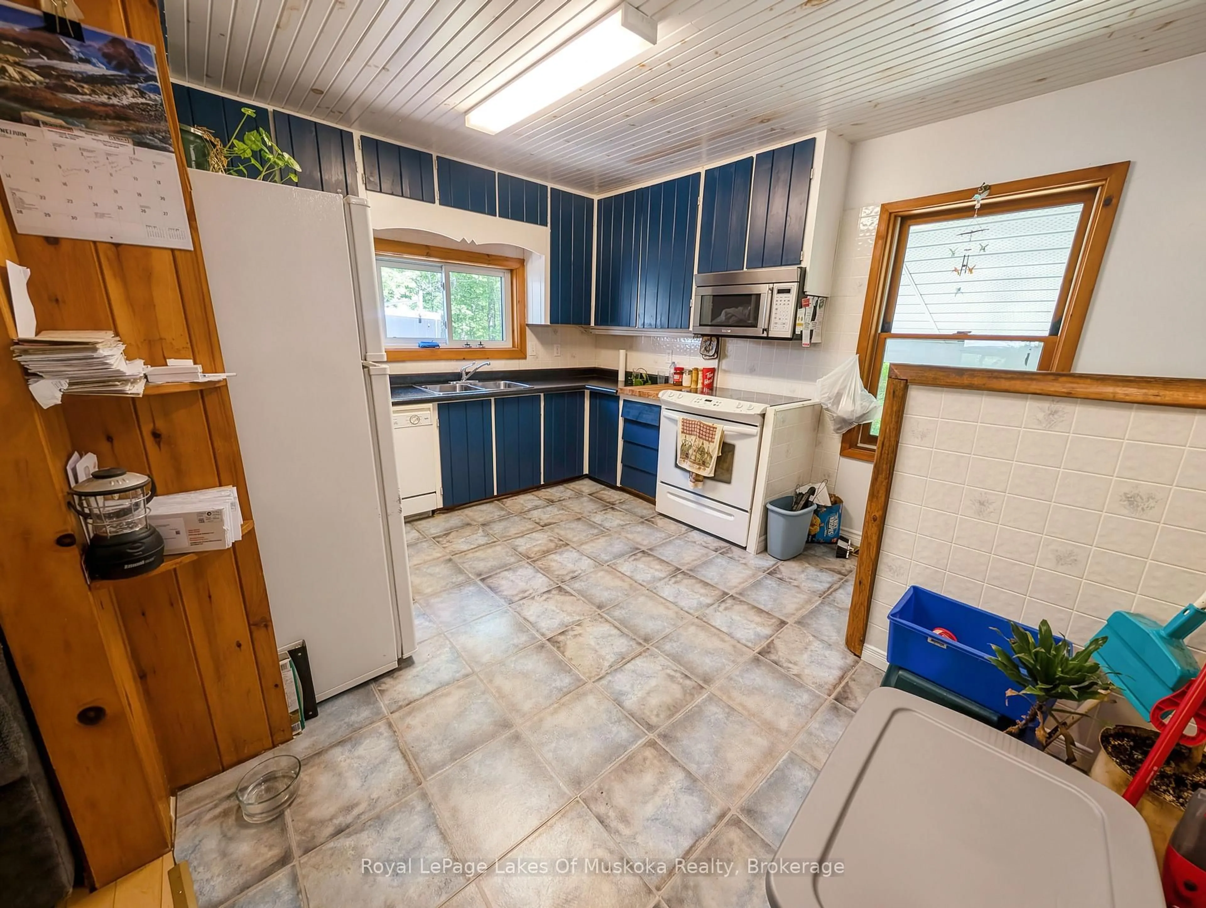 Standard kitchen, unknown for 722 South Horn Lk Rd, Armour Ontario P0A 1C0