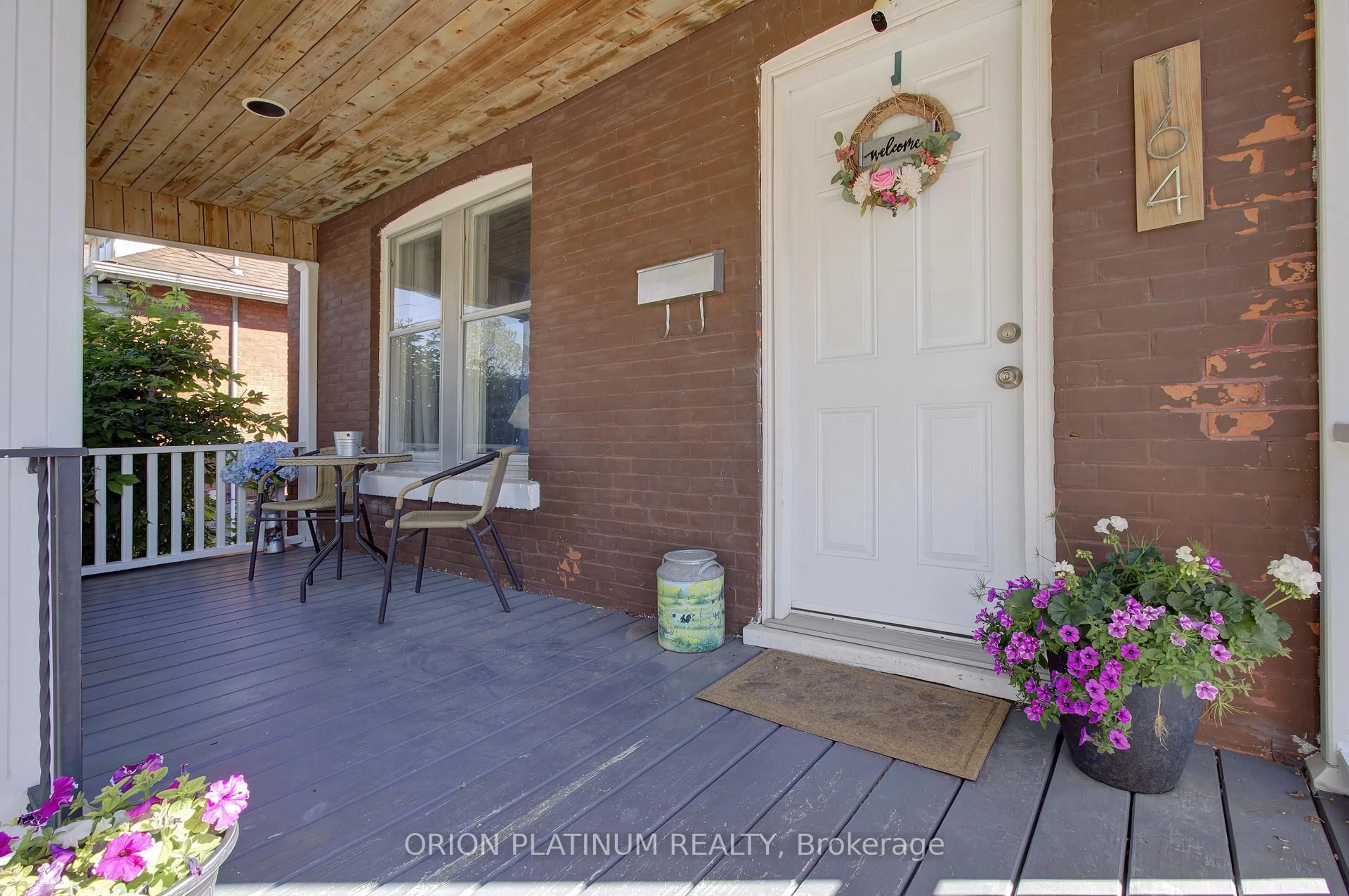 Unknown for 164 Catharine Ave, Brantford Ontario N3T 1Y7