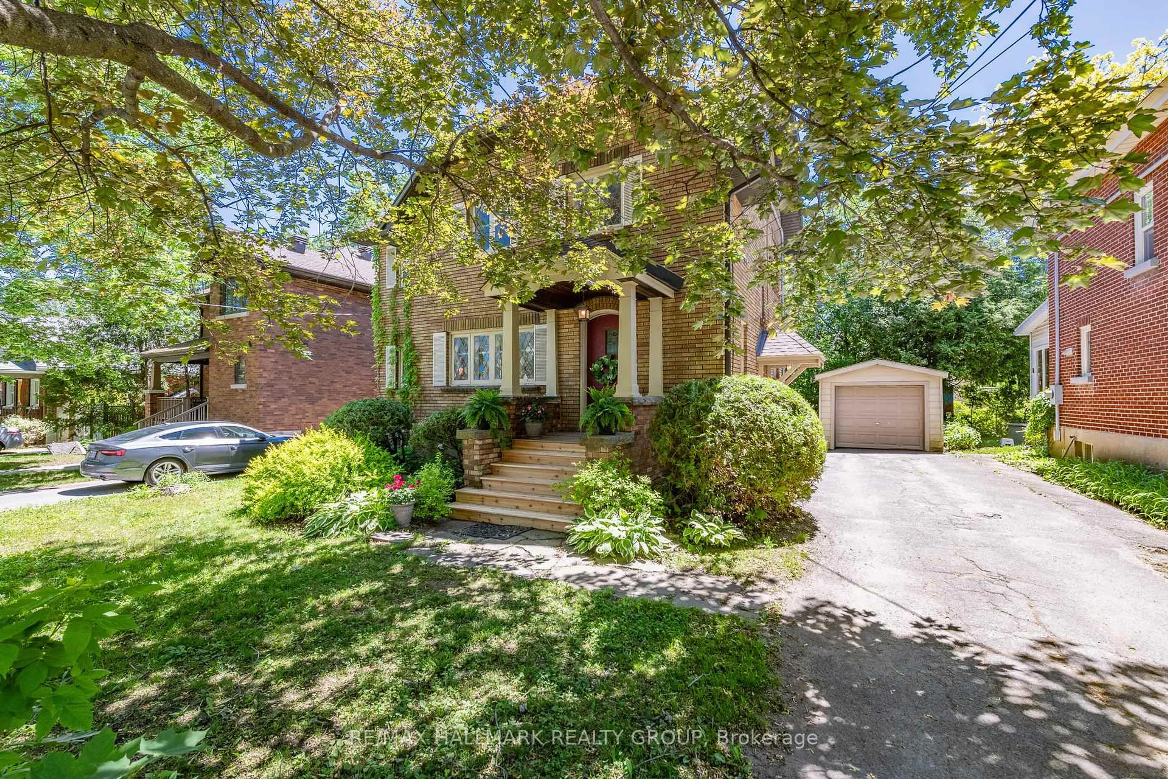 Home with brick exterior material, street for 68 Kenora St, Ottawa Ontario K1Y 3L1