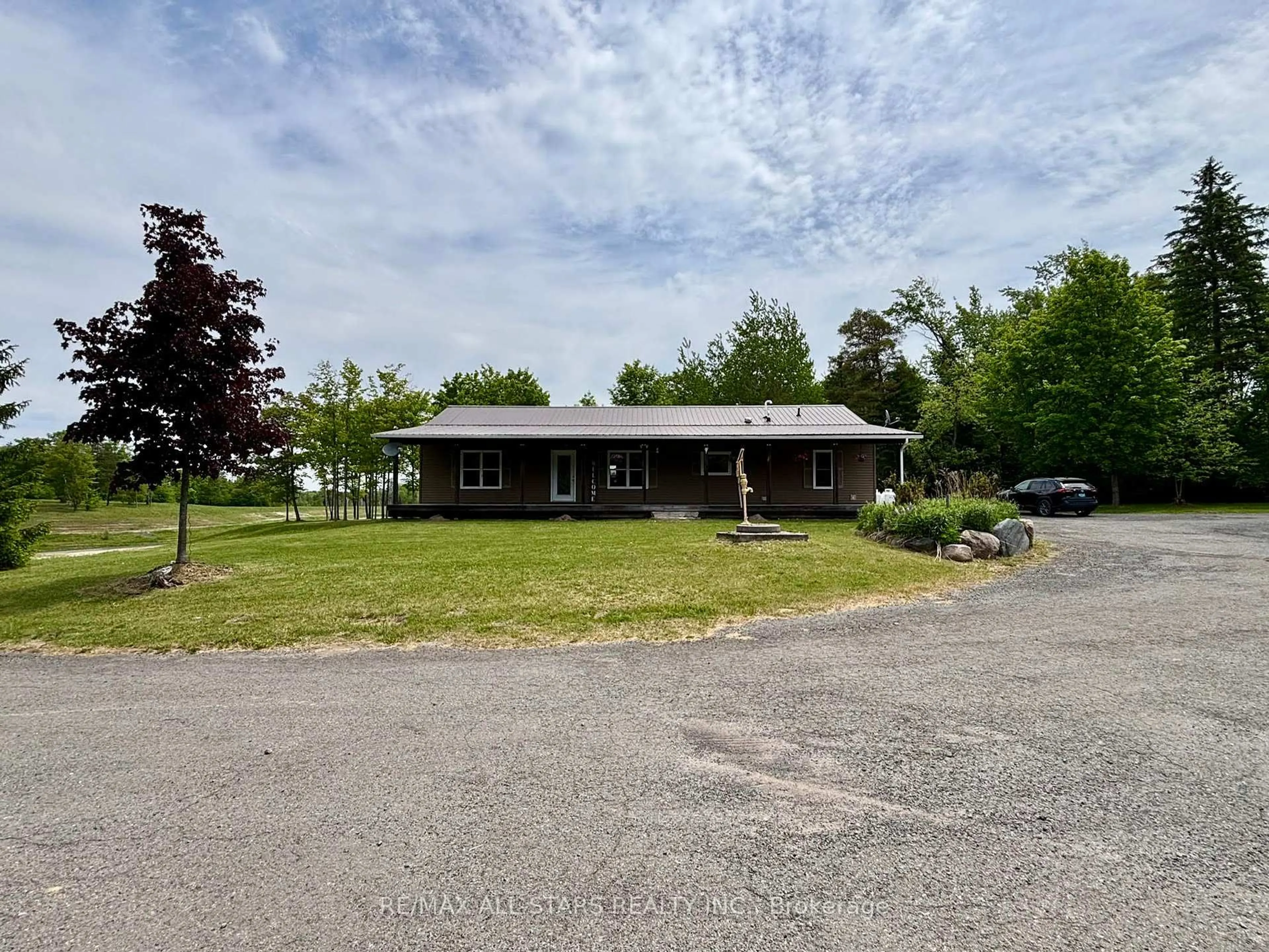 A pic from outside/outdoor area/front of a property/back of a property/a pic from drone, unknown for 502 PontyPool Rd, Kawartha Lakes Ontario L0A 1K0