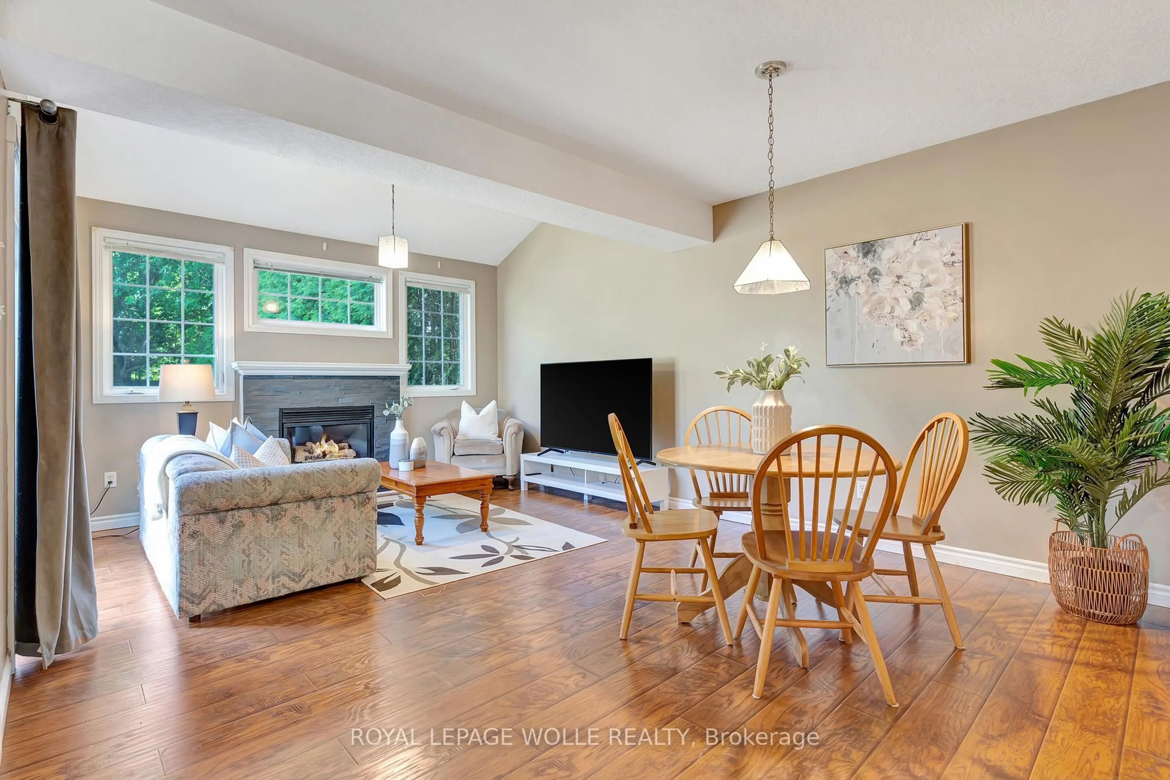 Living room with furniture, unknown for 85 York St, Centre Wellington Ontario N0B 1S0