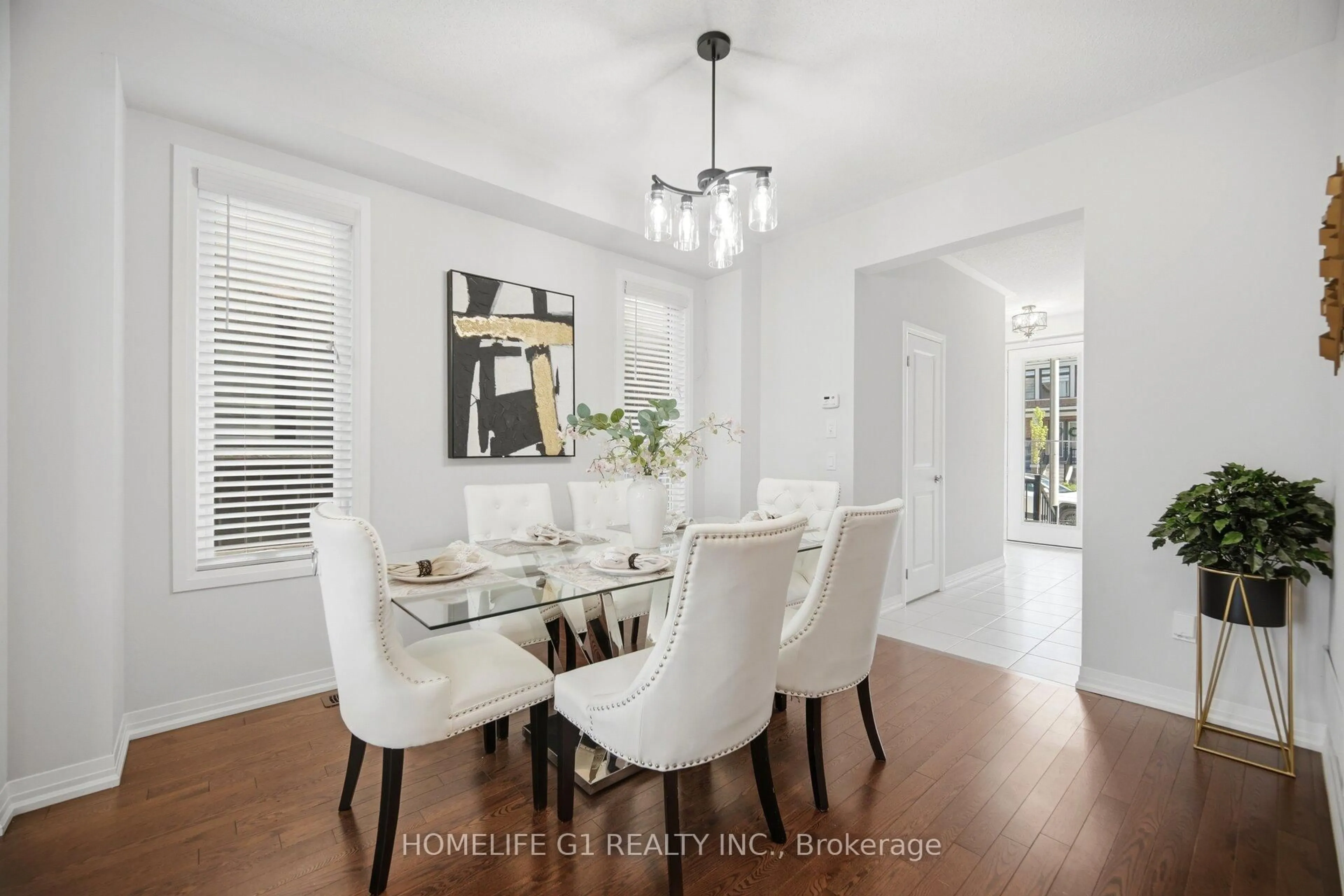 Dining room, unknown for 127 Fairey Cres, Hamilton Ontario L0R 1W0