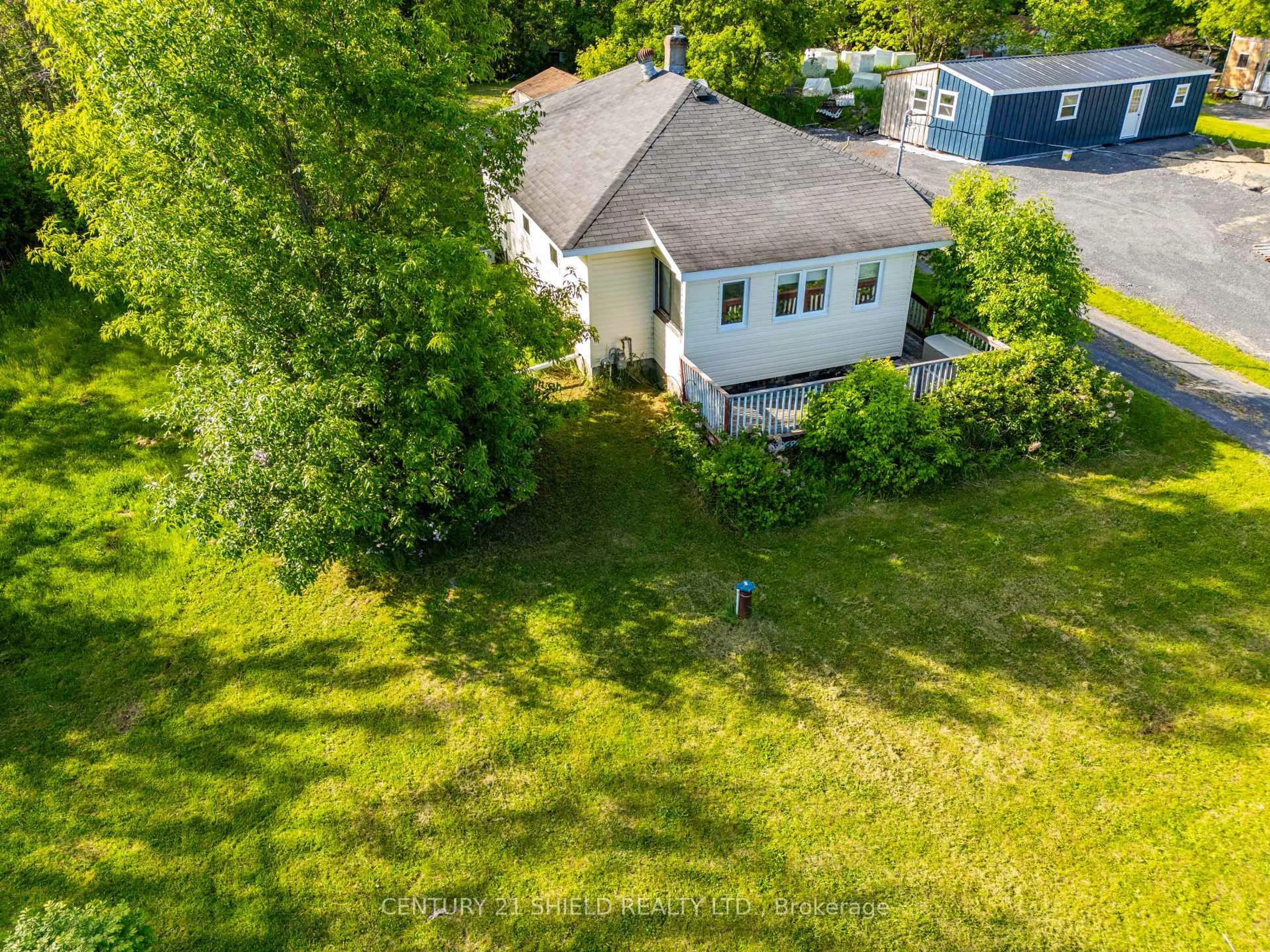 A pic from outside/outdoor area/front of a property/back of a property/a pic from drone, street for 16587 County 36 Rd, South Stormont Ontario K0C 1P0