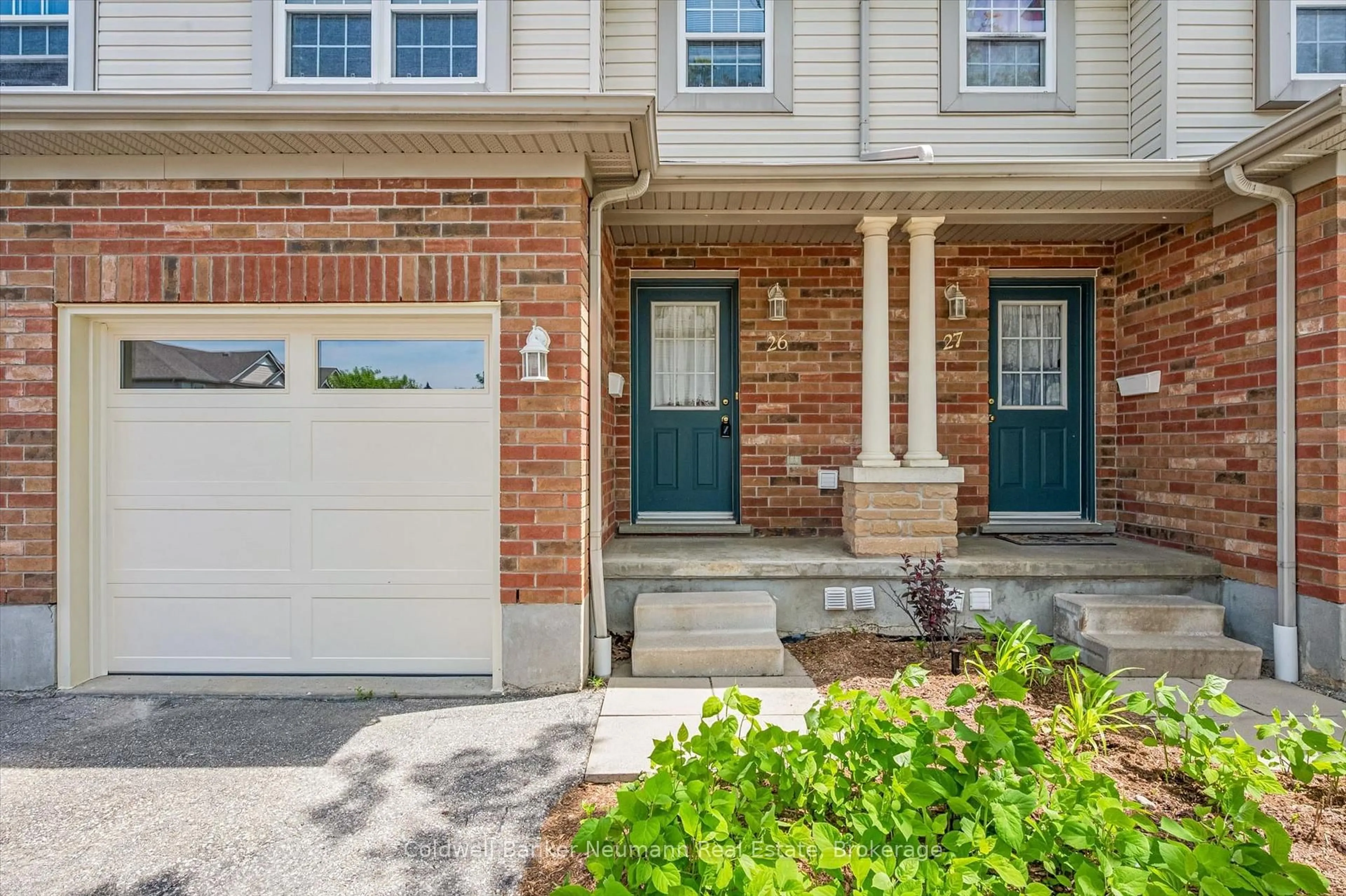 Indoor entryway for 30 Imperial Rd #26, Guelph Ontario N1K 1Y1