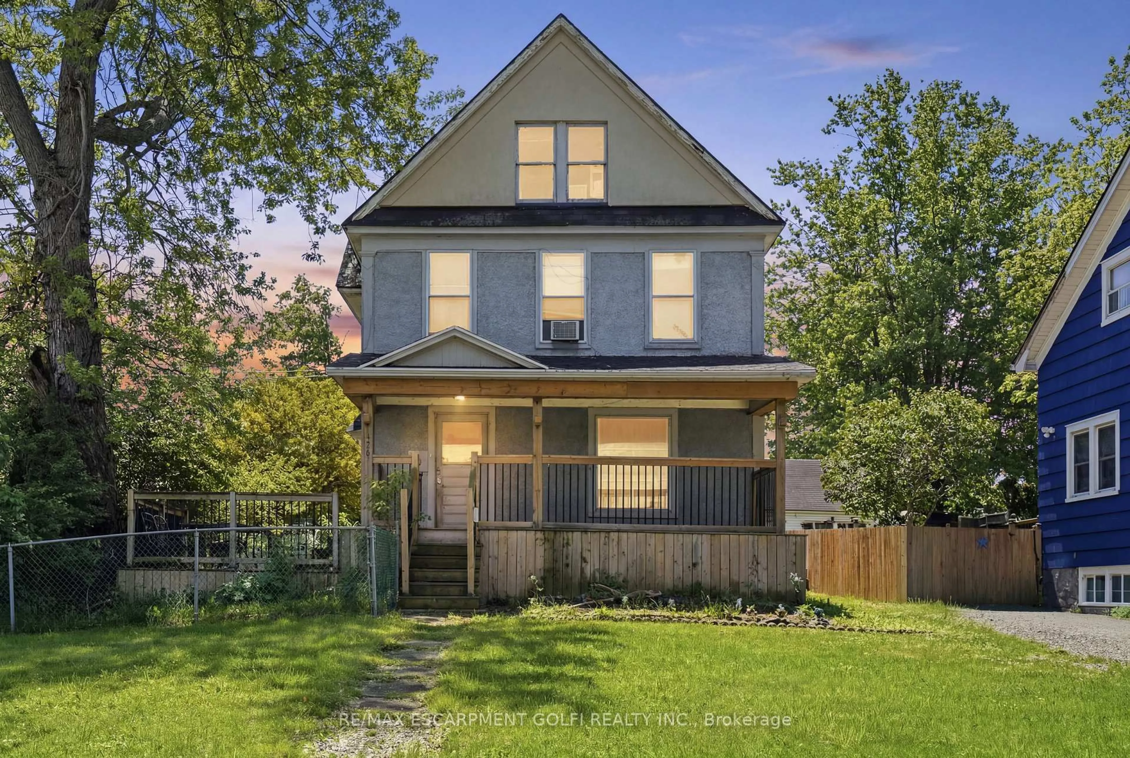 Home with brick exterior material, street for 176 Bertie St, Fort Erie Ontario L2A 1Z1