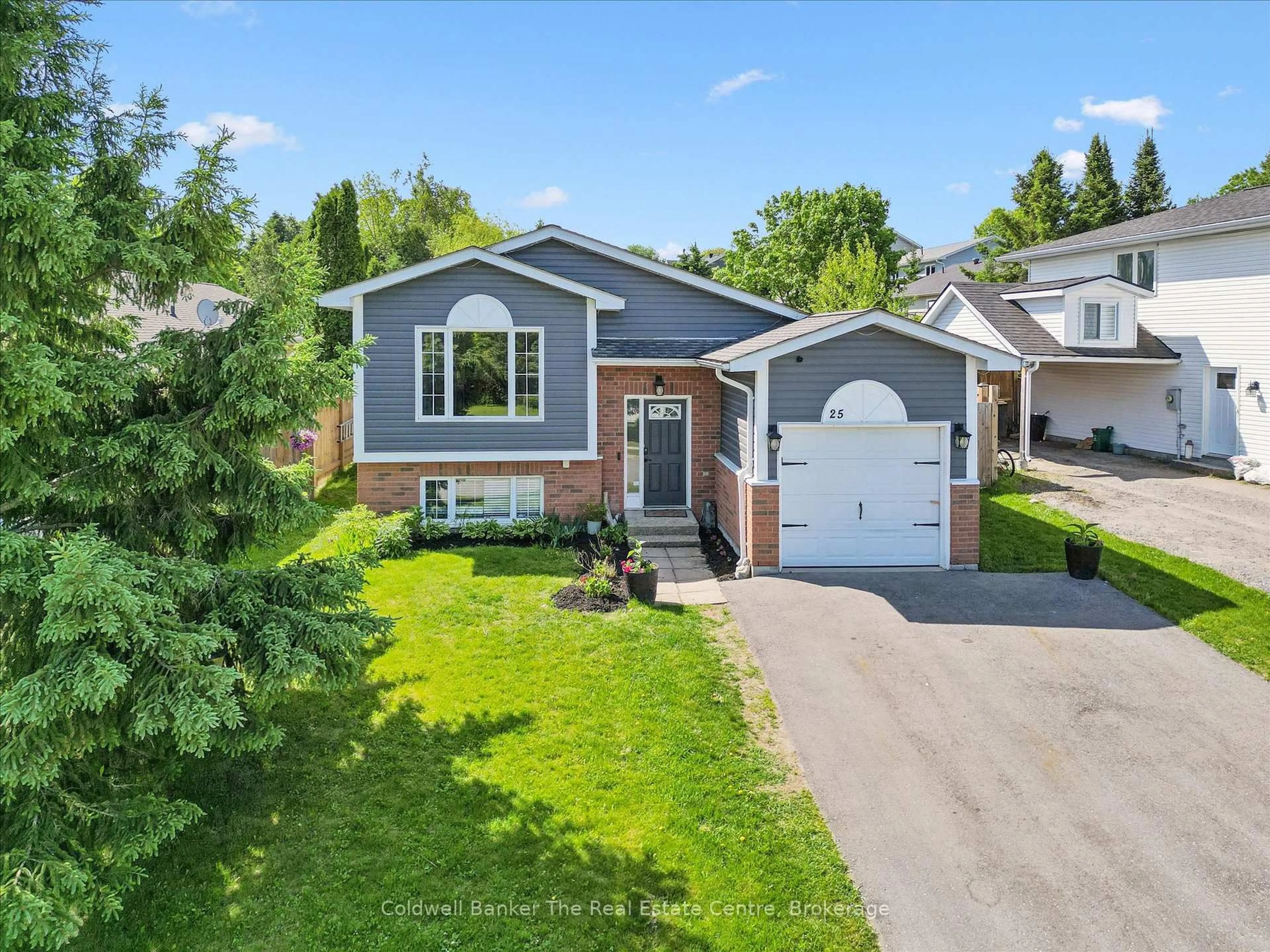 Unknown for 25 Lankin Ave, Bracebridge Ontario P1L 1Y4