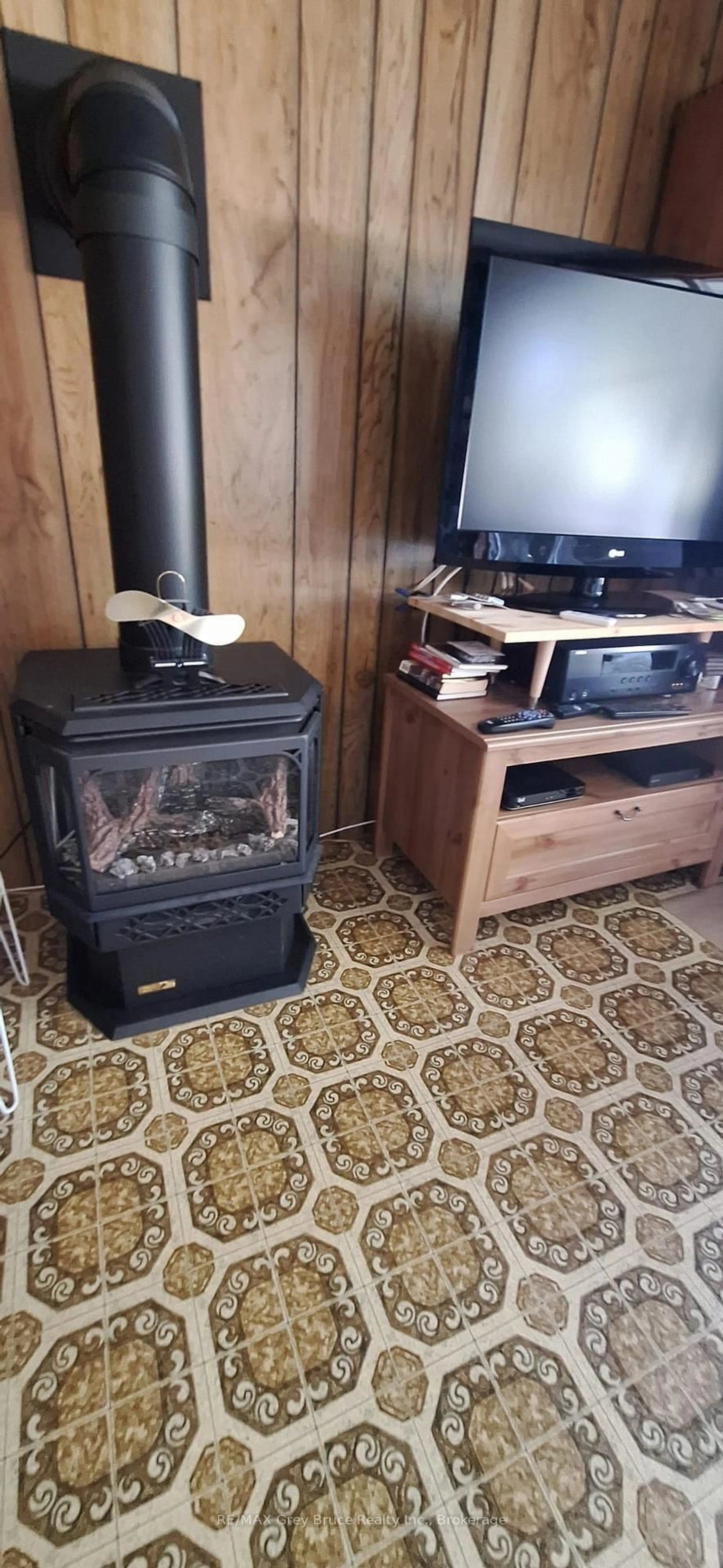 A pic of a room for 610 Second Ave, South Bruce Peninsula Ontario N0H 2G0