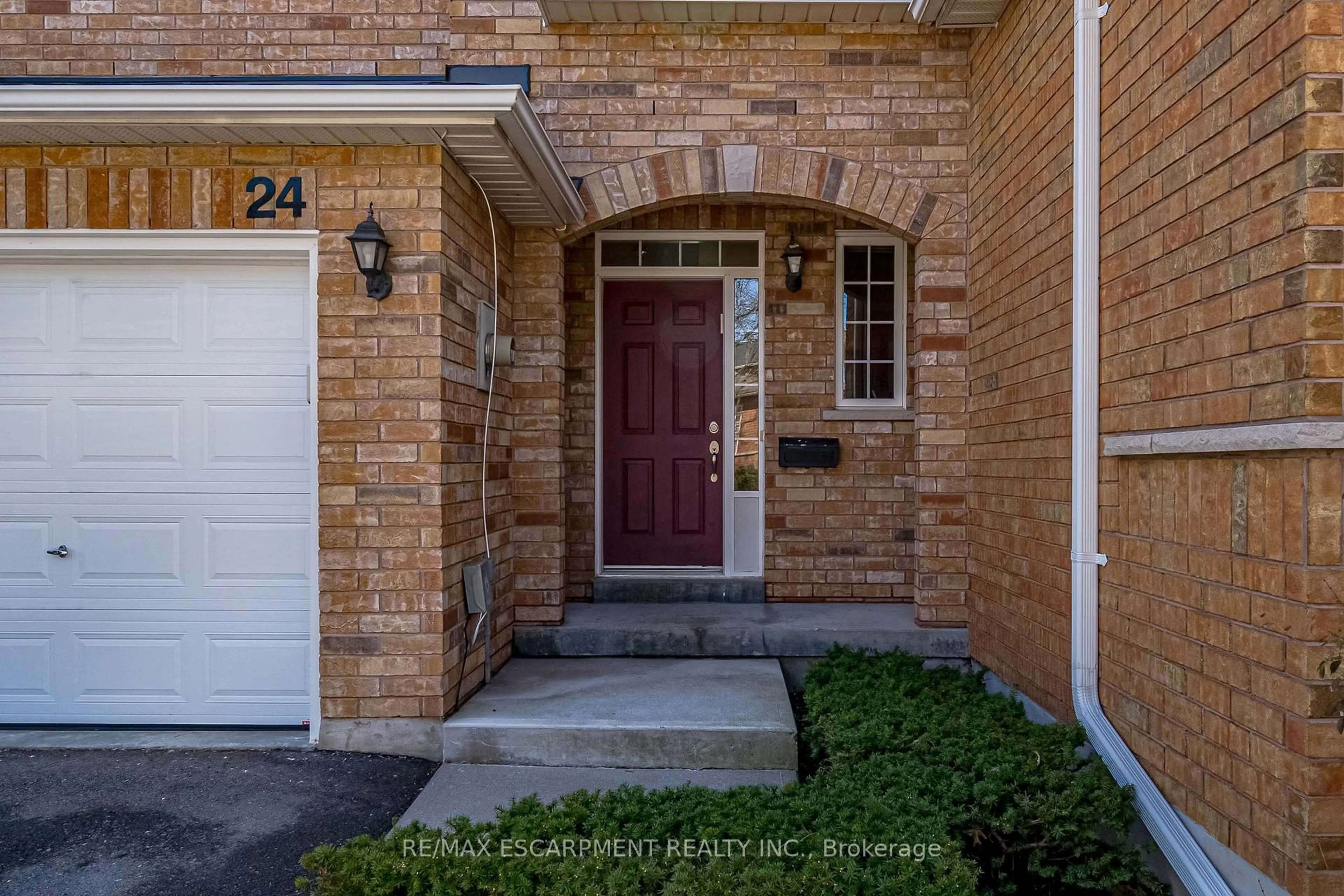 Home with brick exterior material, street for 10 Davidson Blvd #24, Hamilton Ontario L9H 7N9