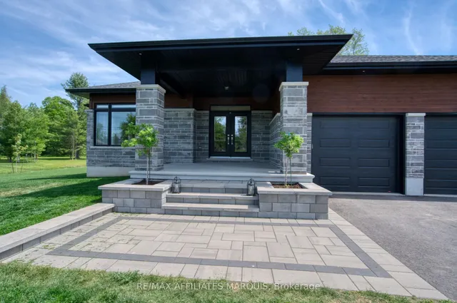 27 Diane Dr, Rideau Lakes 3