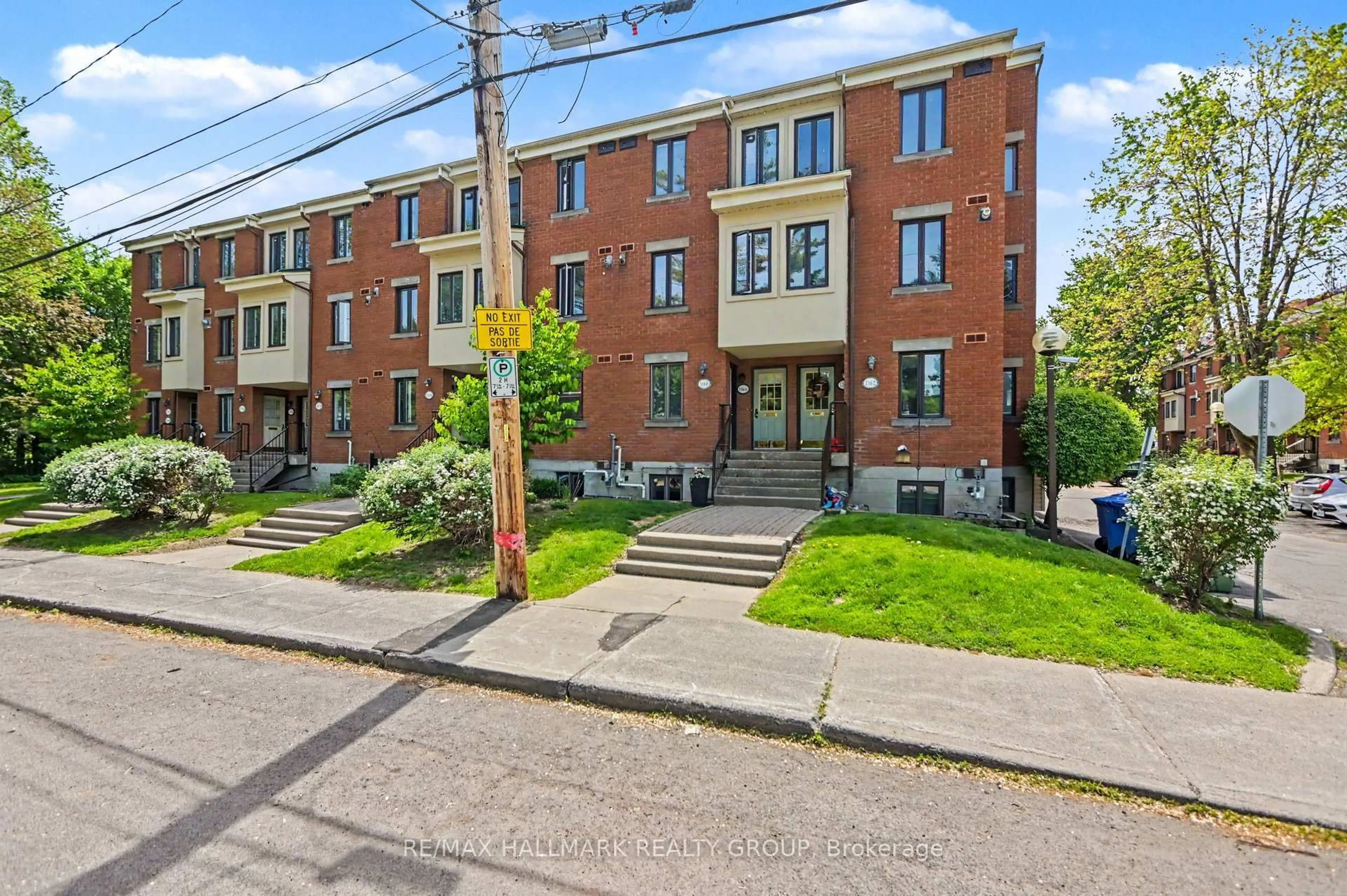 Unknown for 1168 Blasdell Ave, Ottawa Ontario K1K 4H5